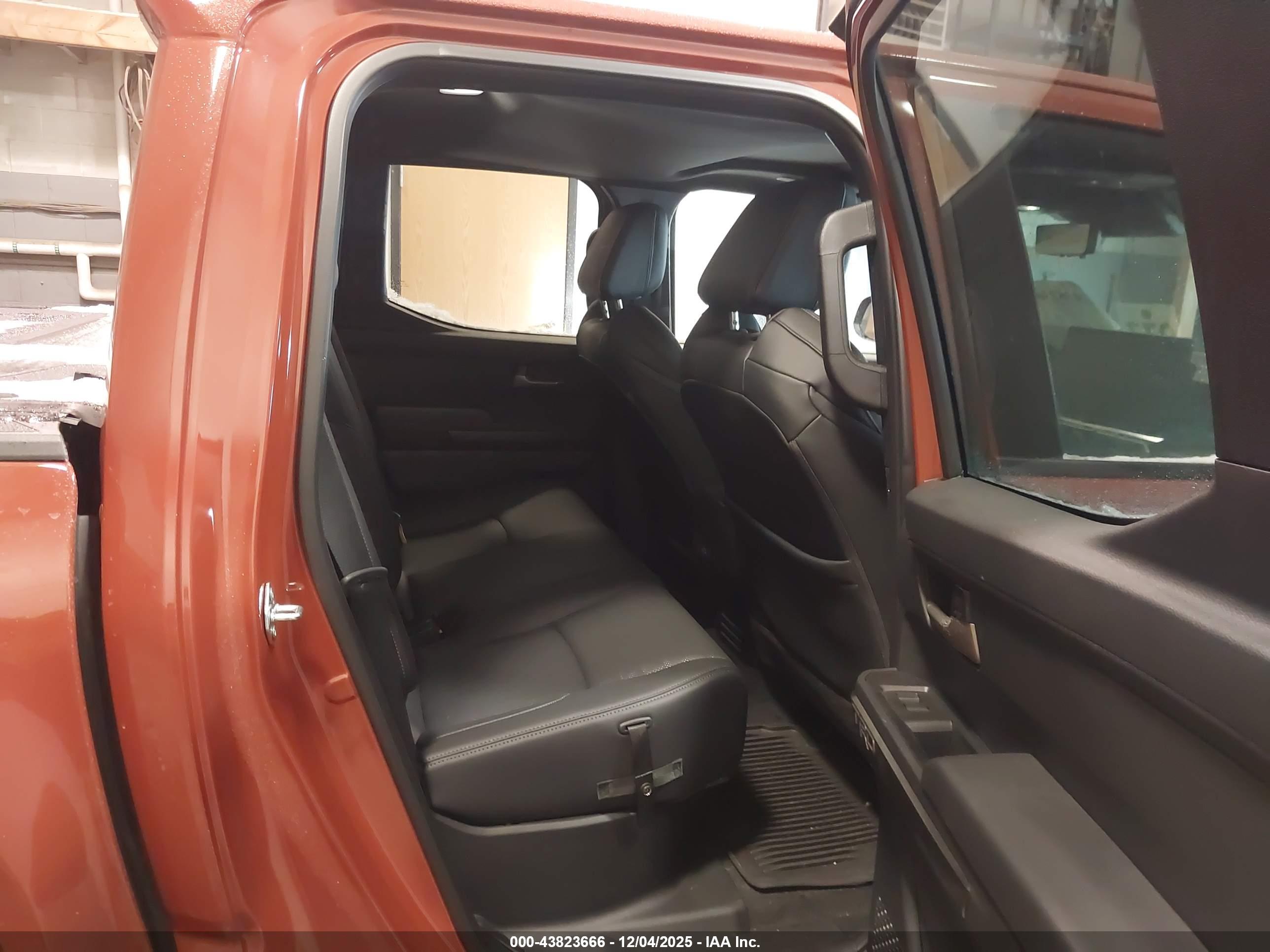 TOYOTA TACOMA image 8