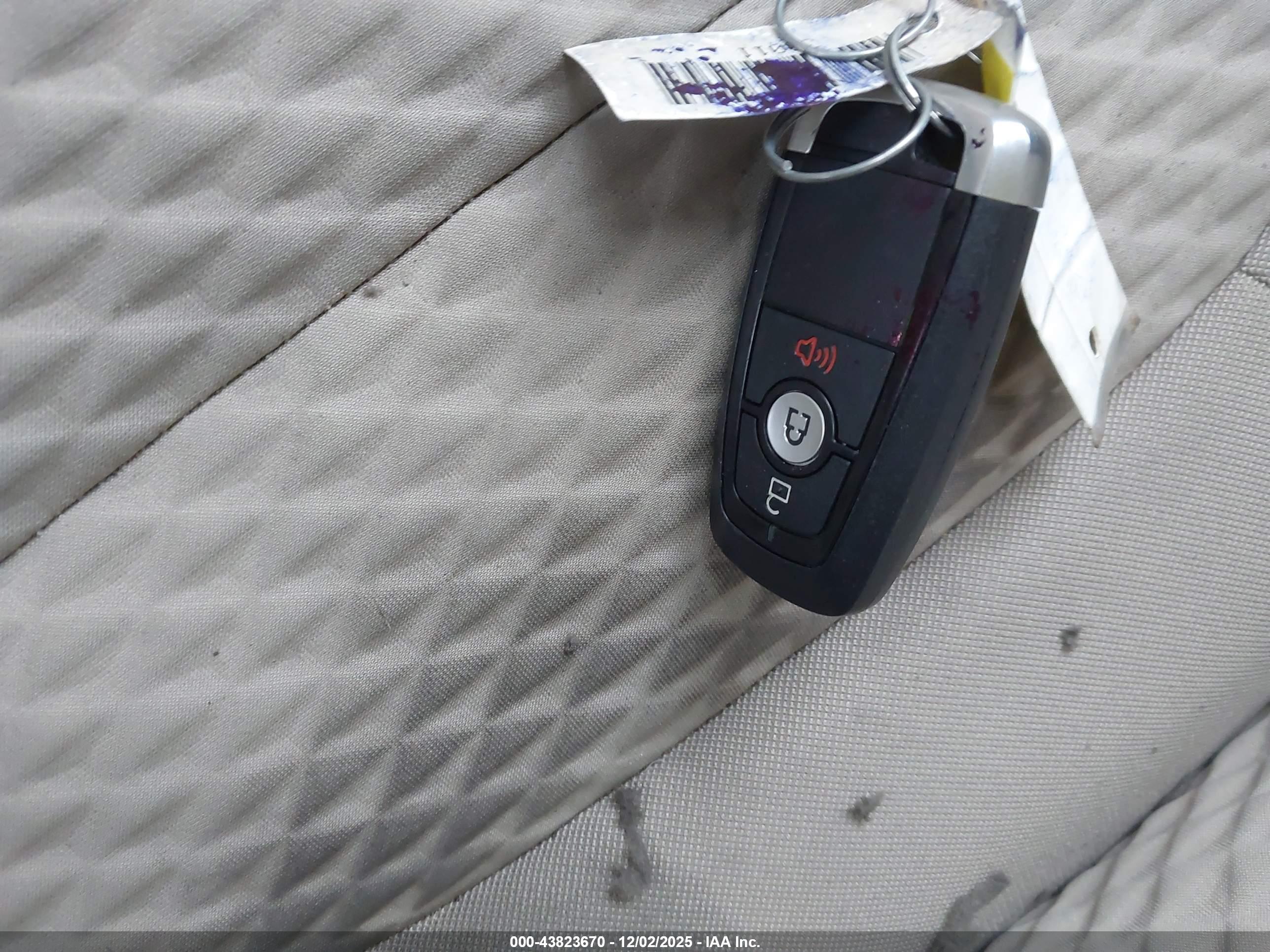 FORD ESCAPE image 11