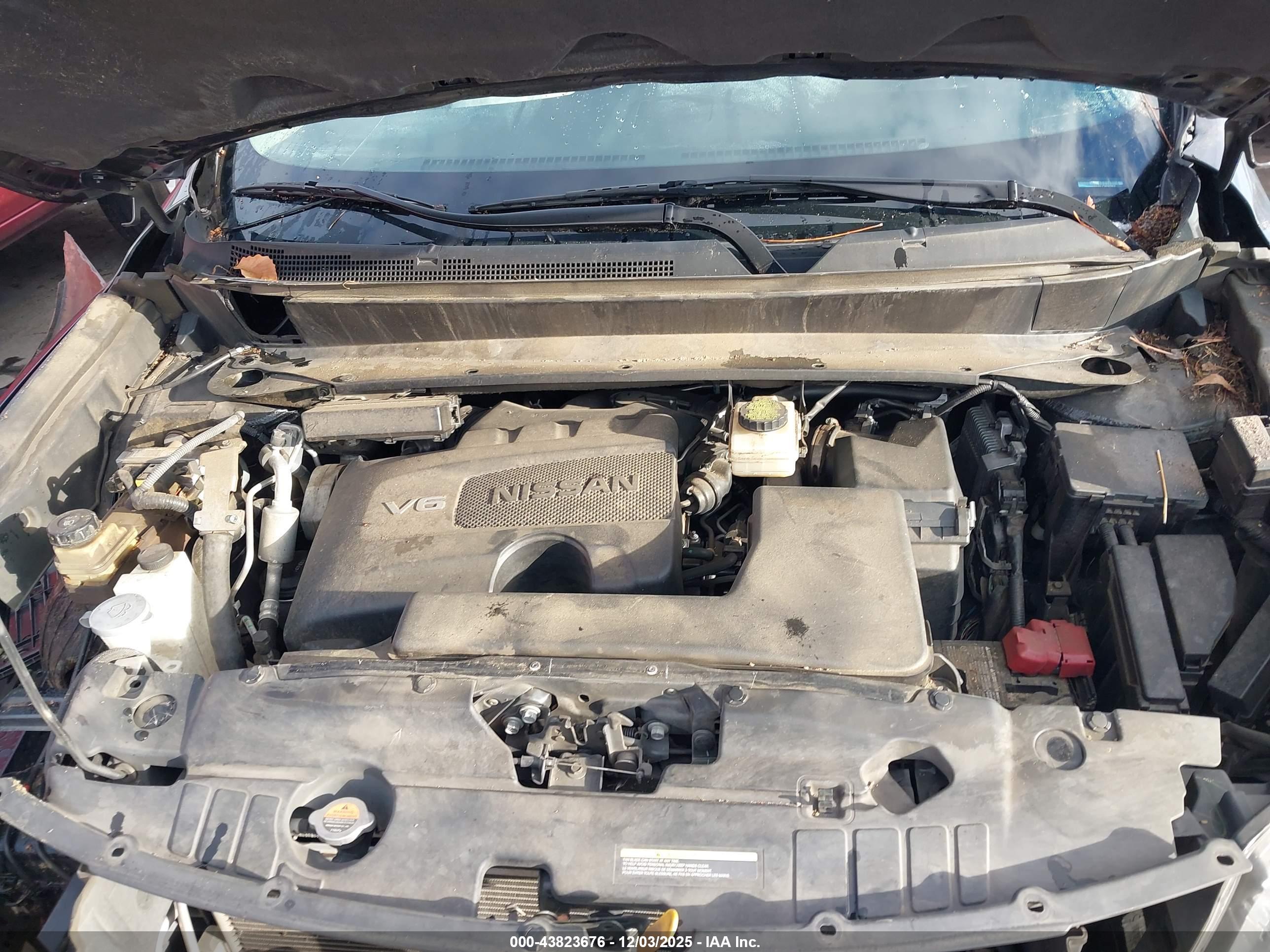 NISSAN PATHFINDER image 10