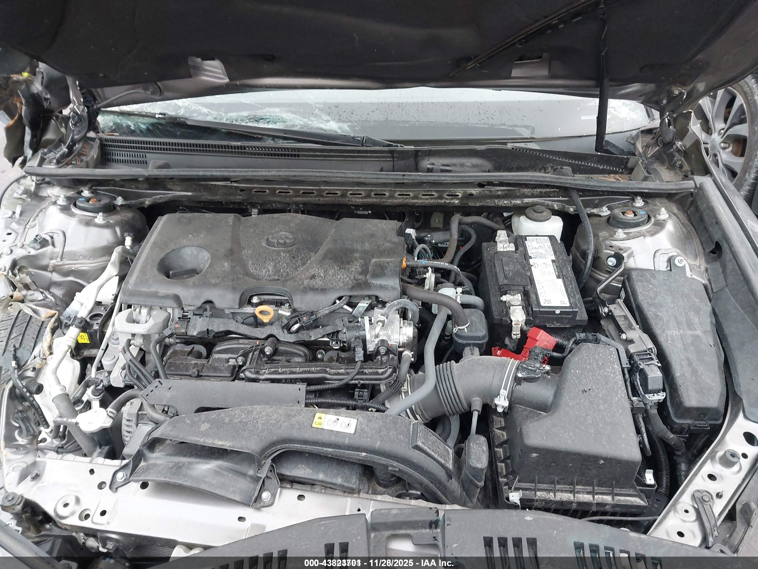 TOYOTA CAMRY image 10