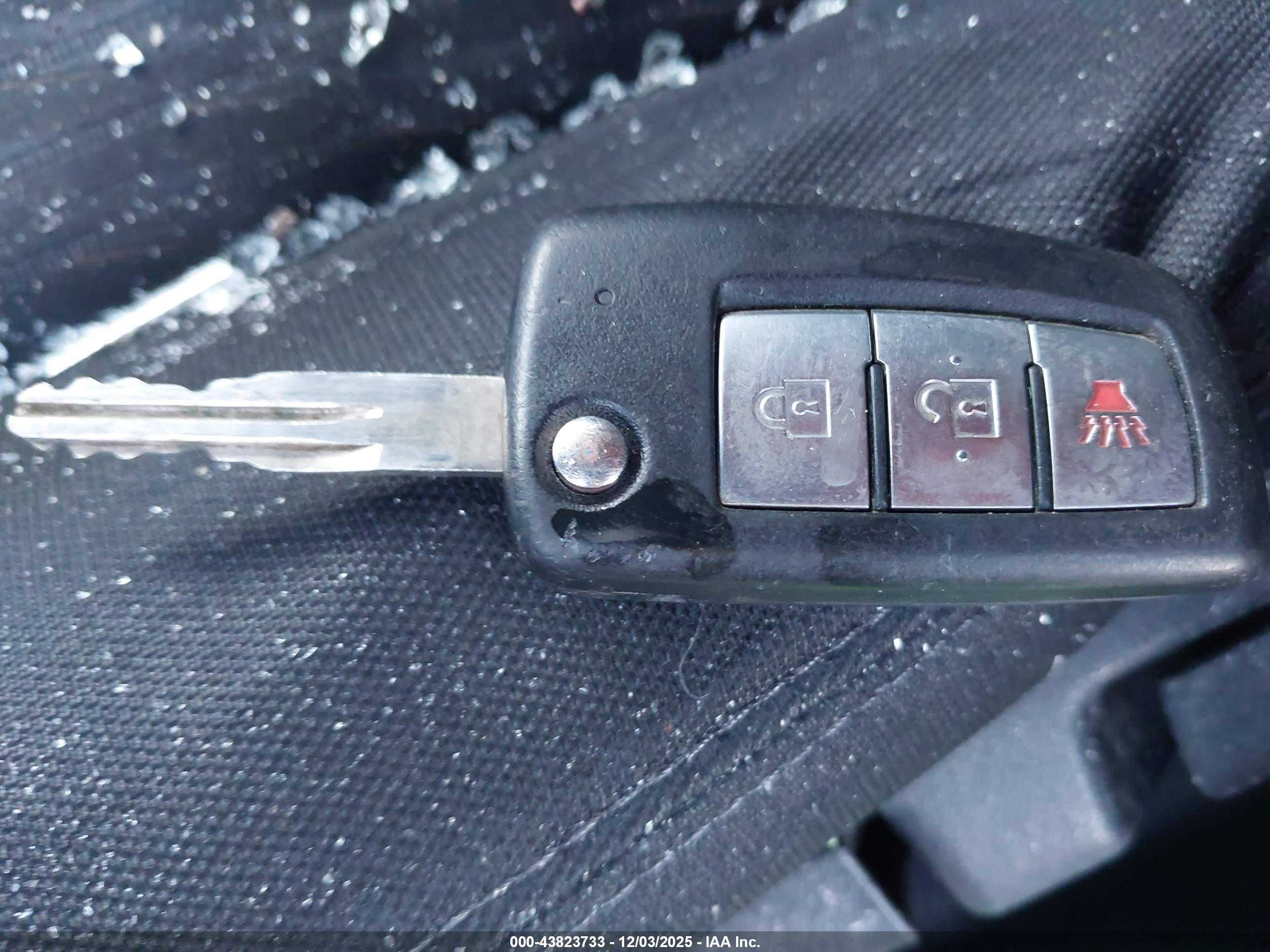 NISSAN ROGUE image 11