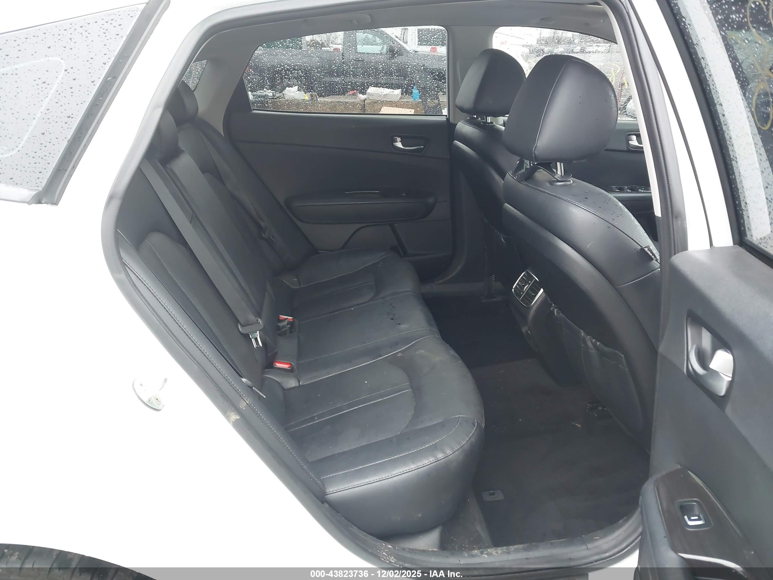 KIA OPTIMA image 8
