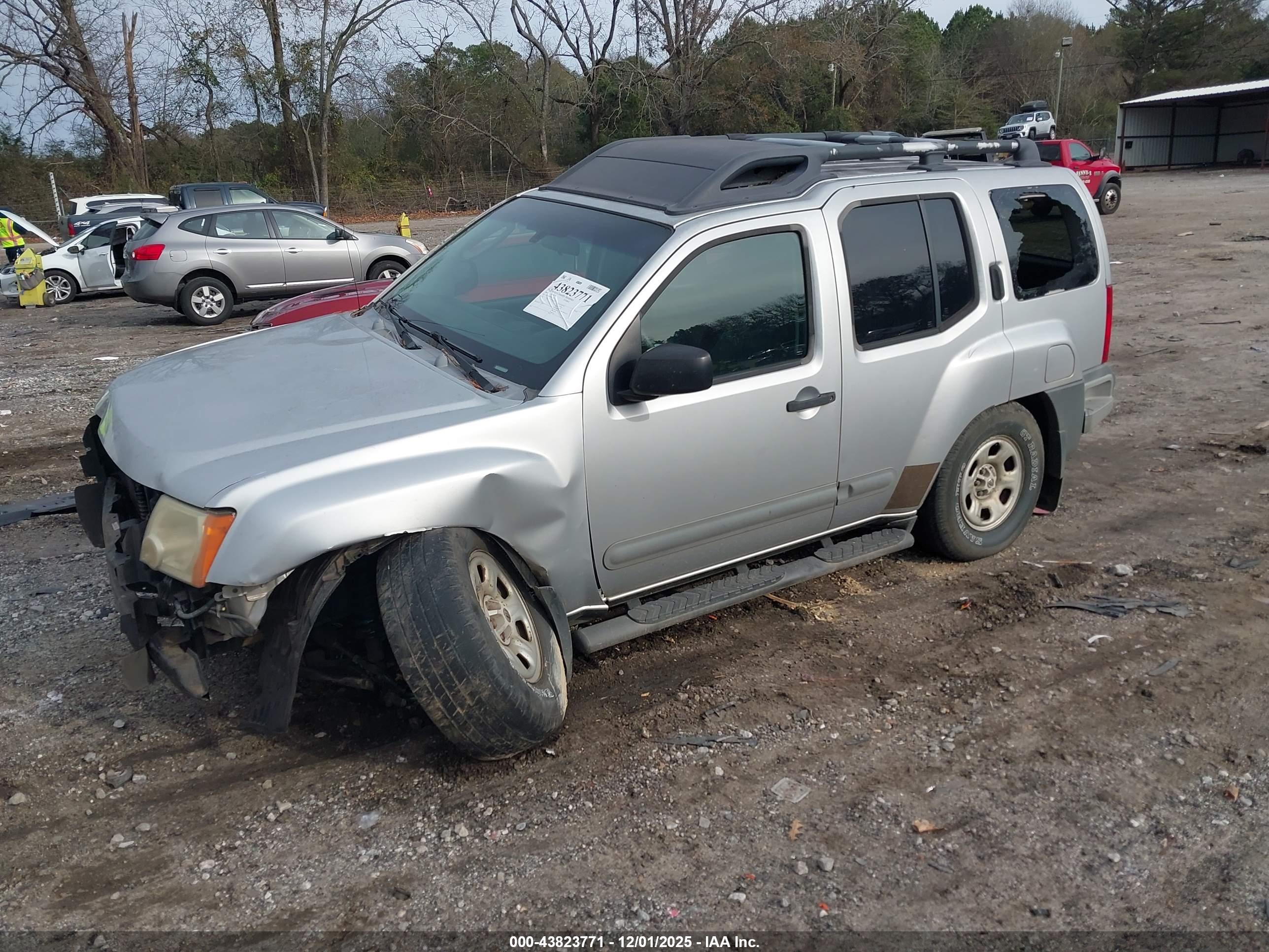 NISSAN XTERRA image 2