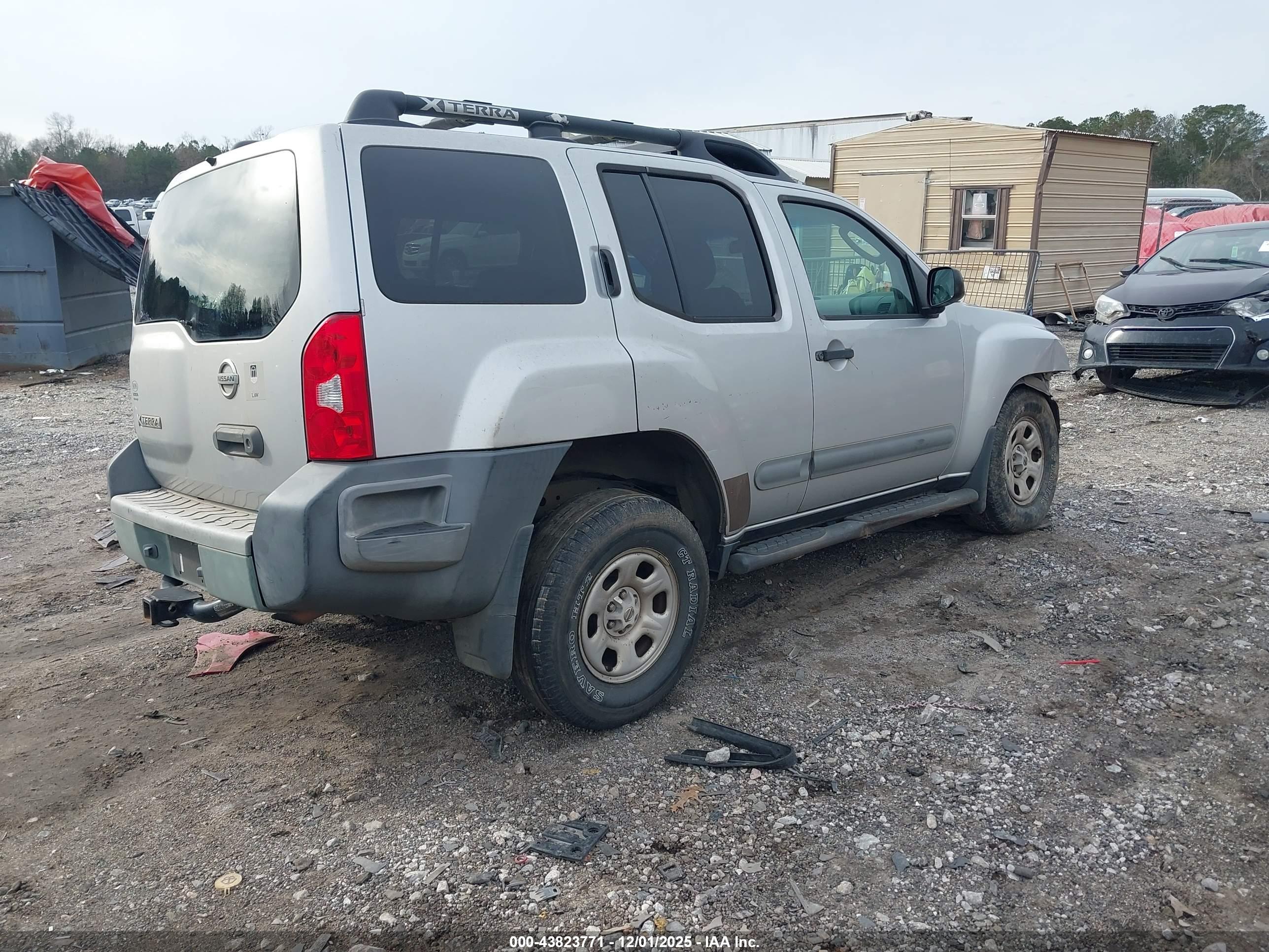 NISSAN XTERRA image 4