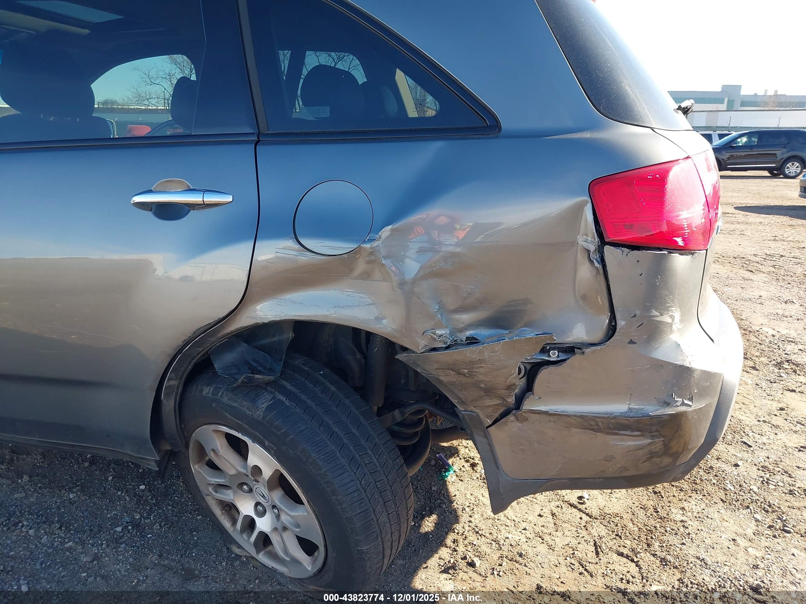 ACURA MDX image 6