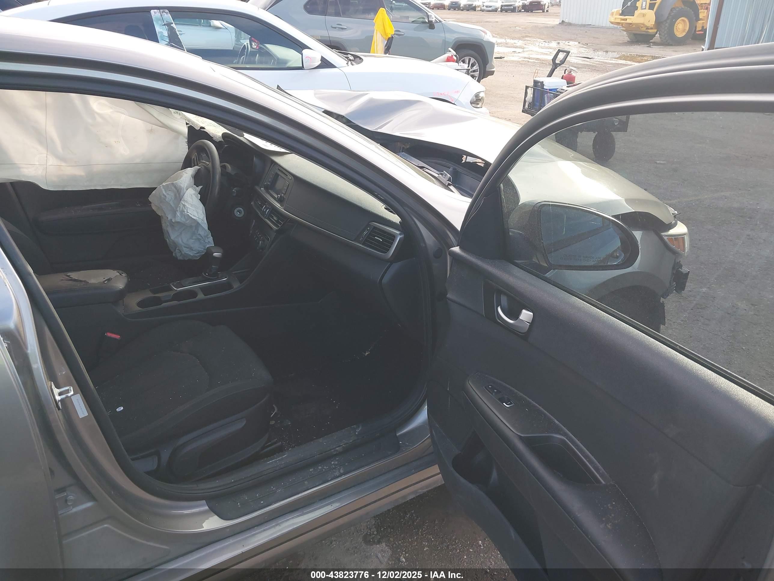 KIA OPTIMA image 5