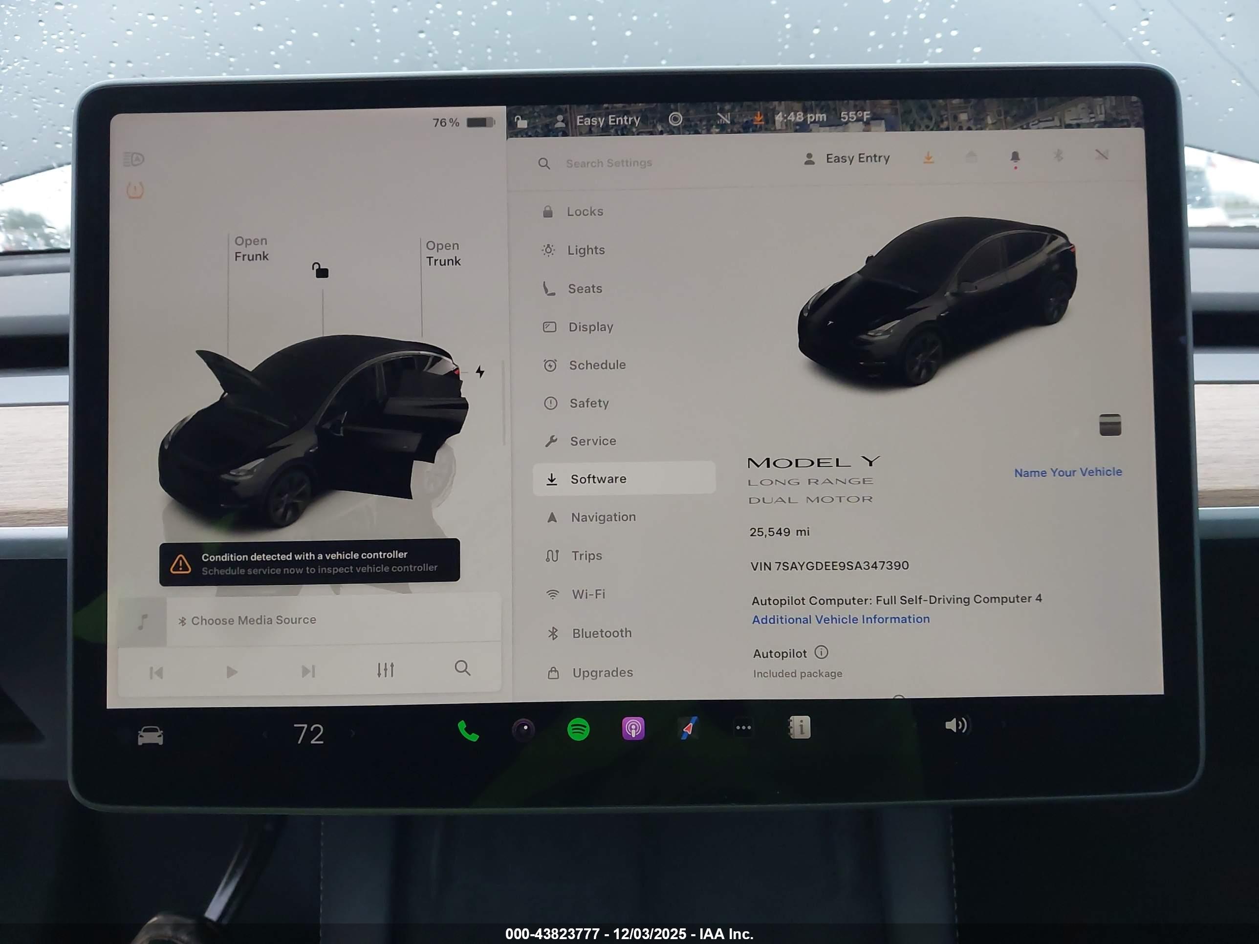 TESLA MODEL image 7
