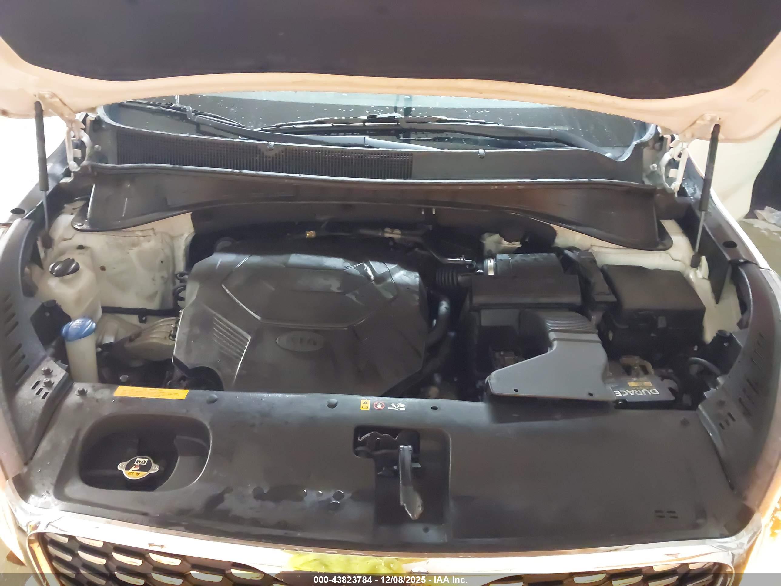 KIA SORENTO image 10
