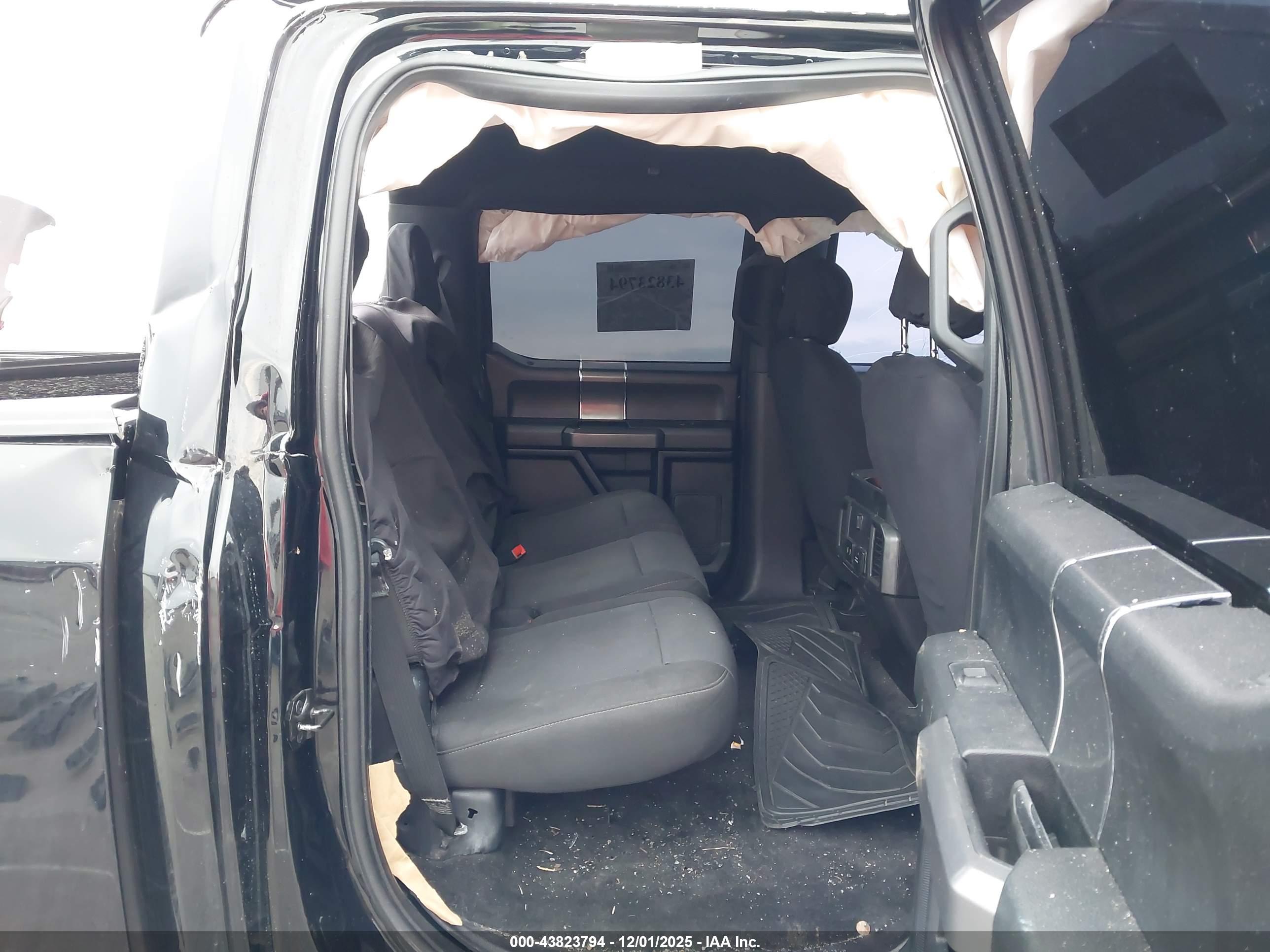 FORD F-150 image 8