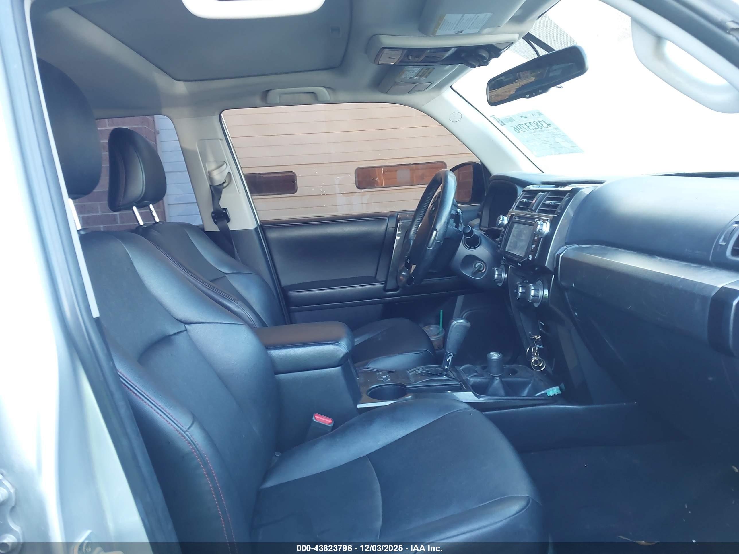 TOYOTA 4RUNNER image 5
