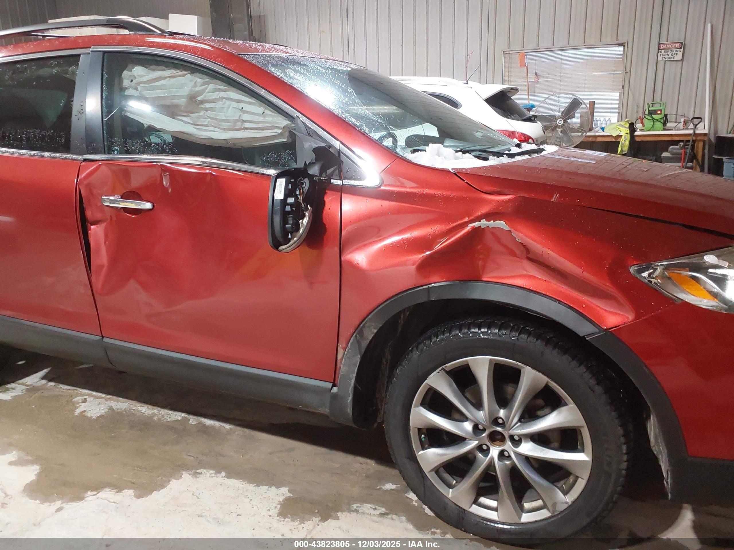 MAZDA CX-9 image 6
