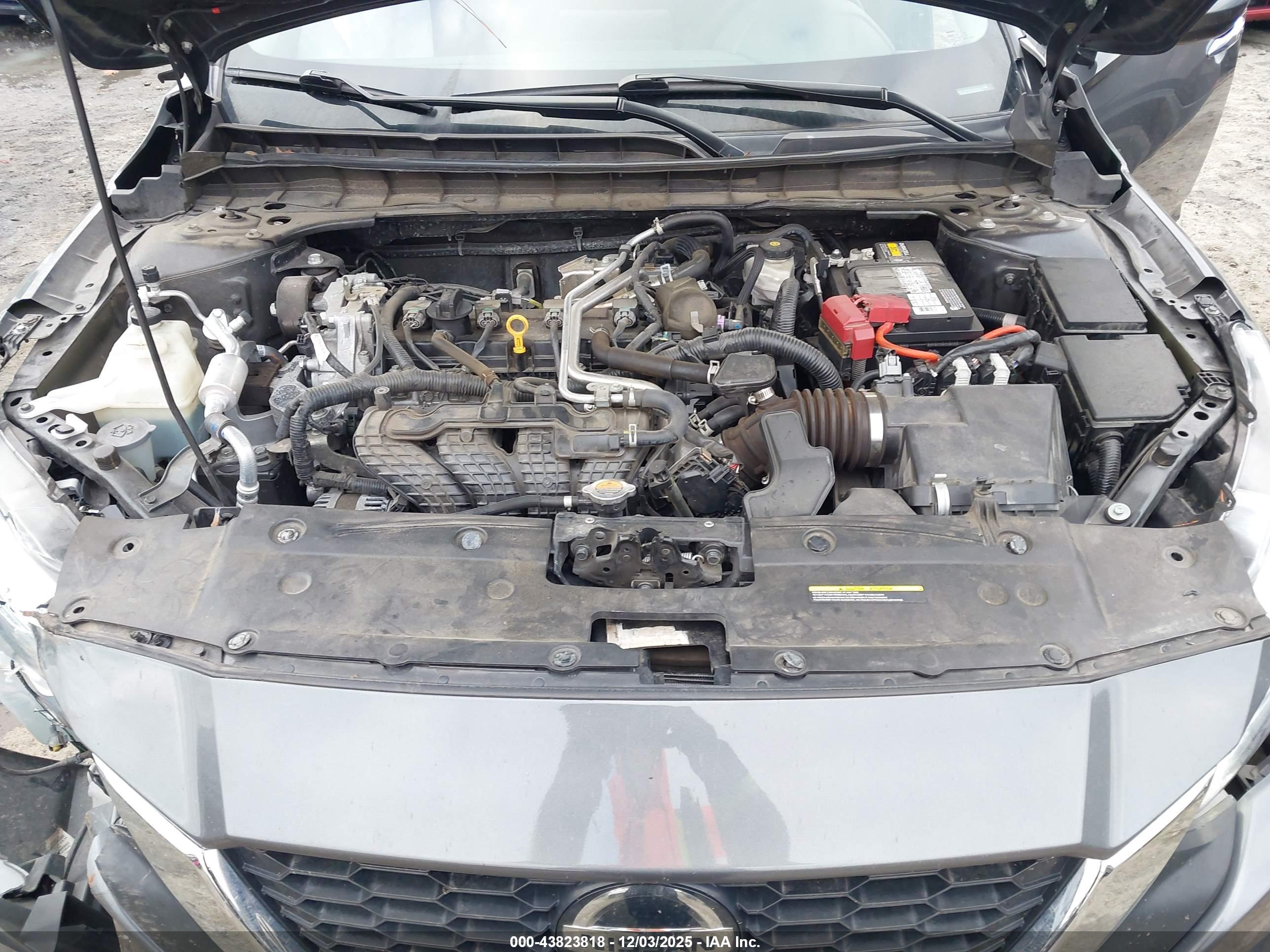 NISSAN ALTIMA image 10