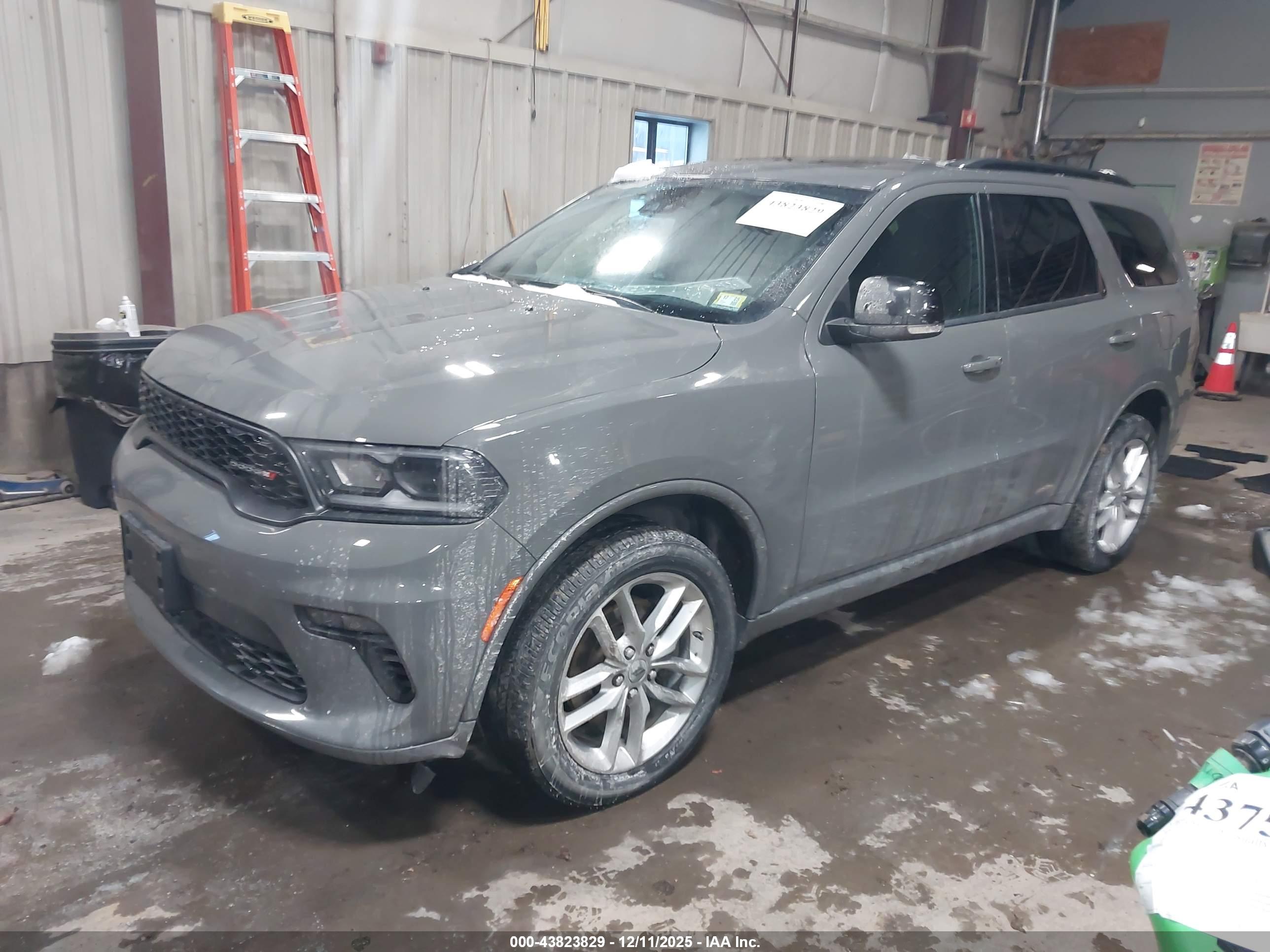 DODGE DURANGO image 2