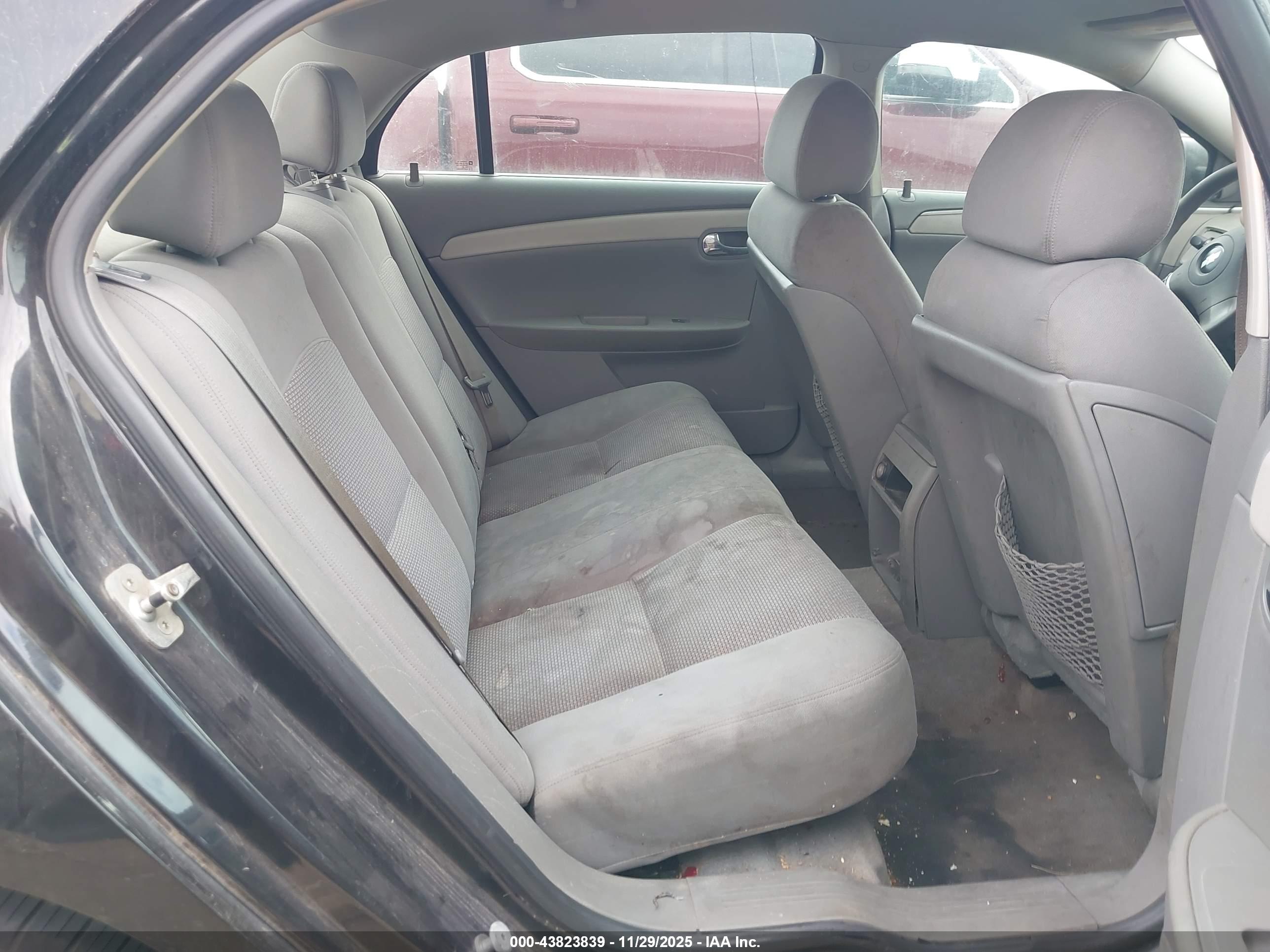 CHEVROLET MALIBU image 8