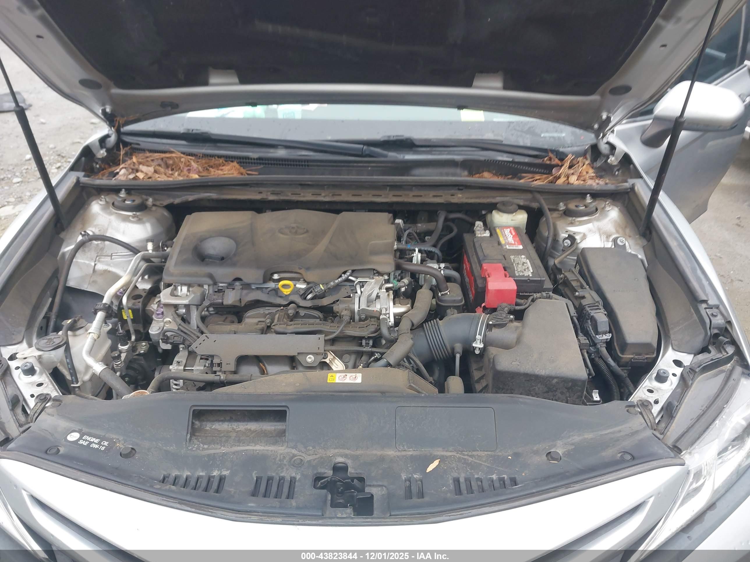 TOYOTA CAMRY image 10