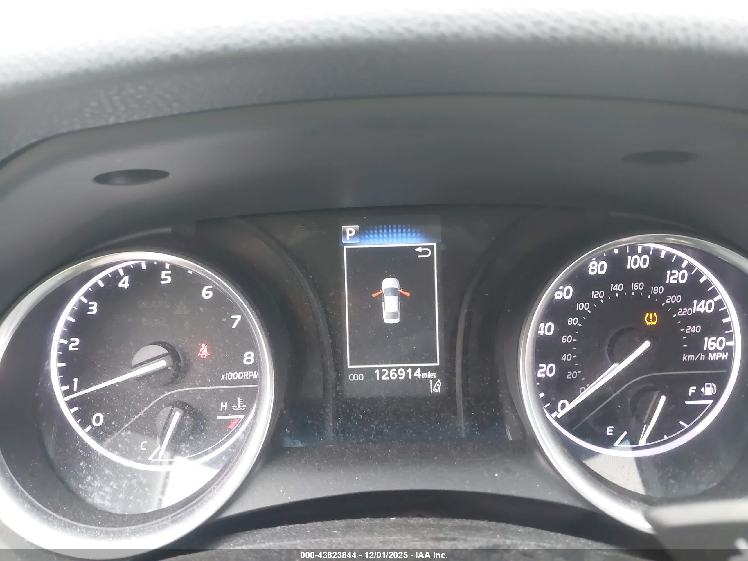 TOYOTA CAMRY image 7