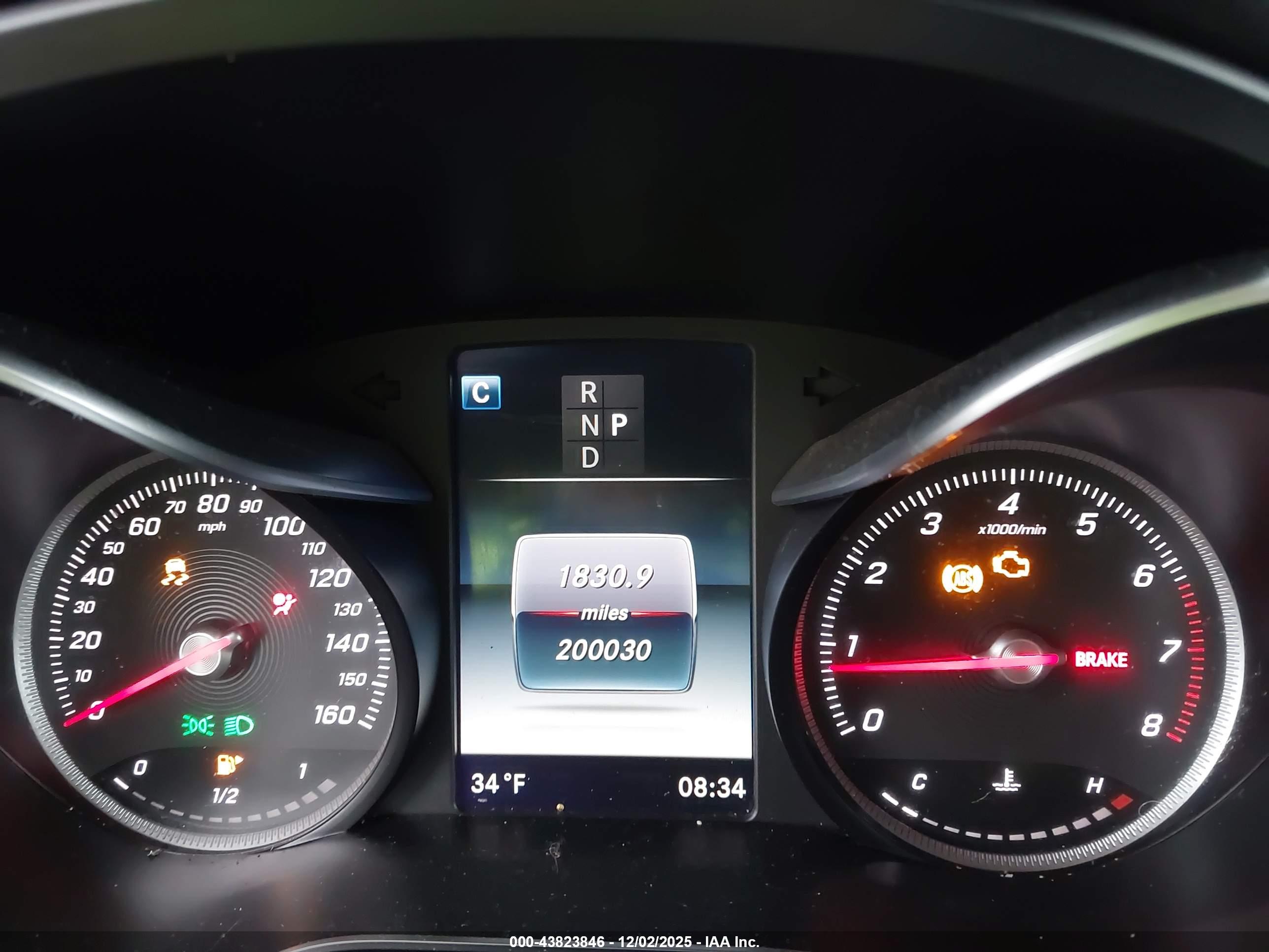 MERCEDES-BENZ GLC image 7
