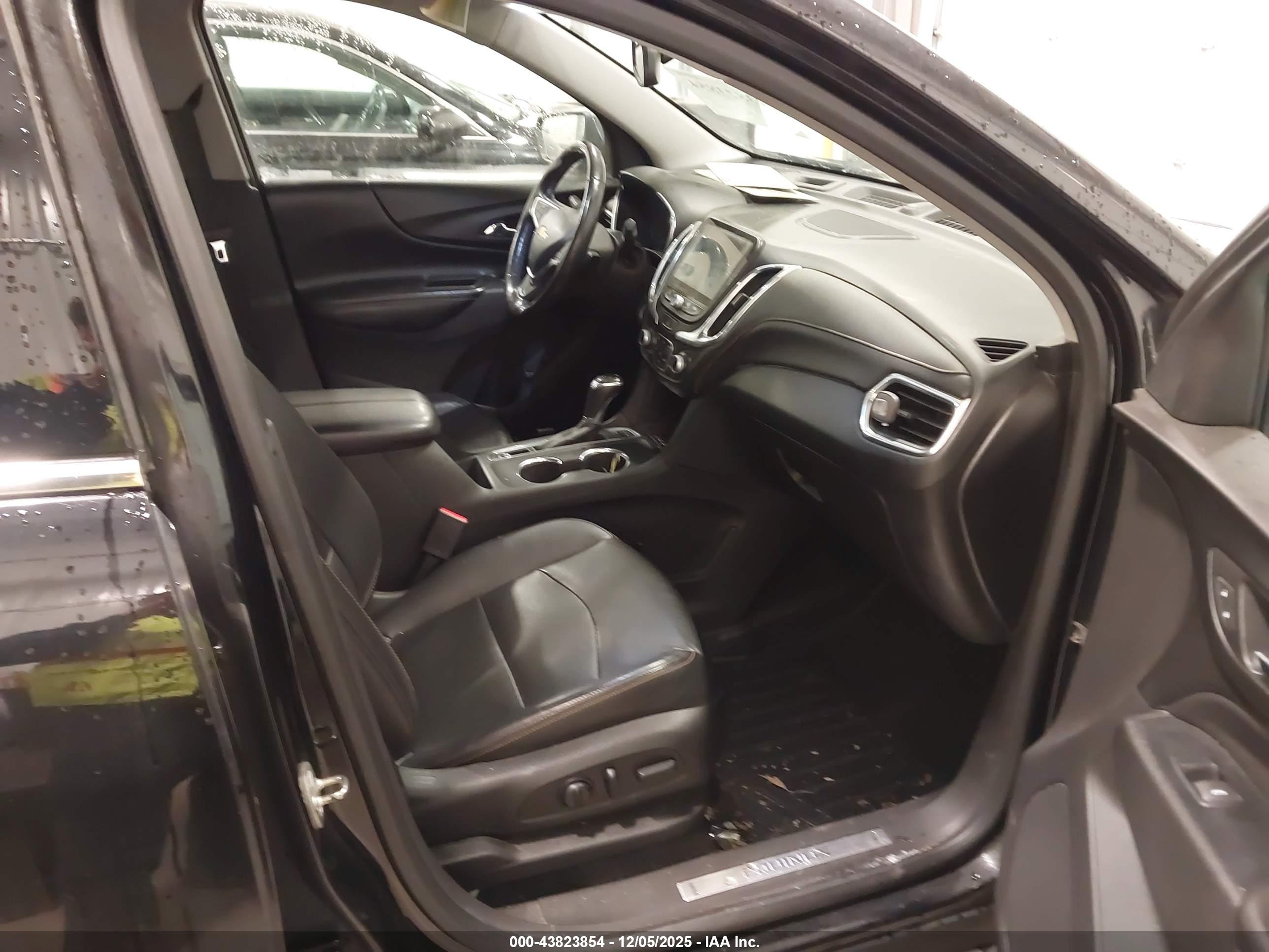 CHEVROLET EQUINOX image 5