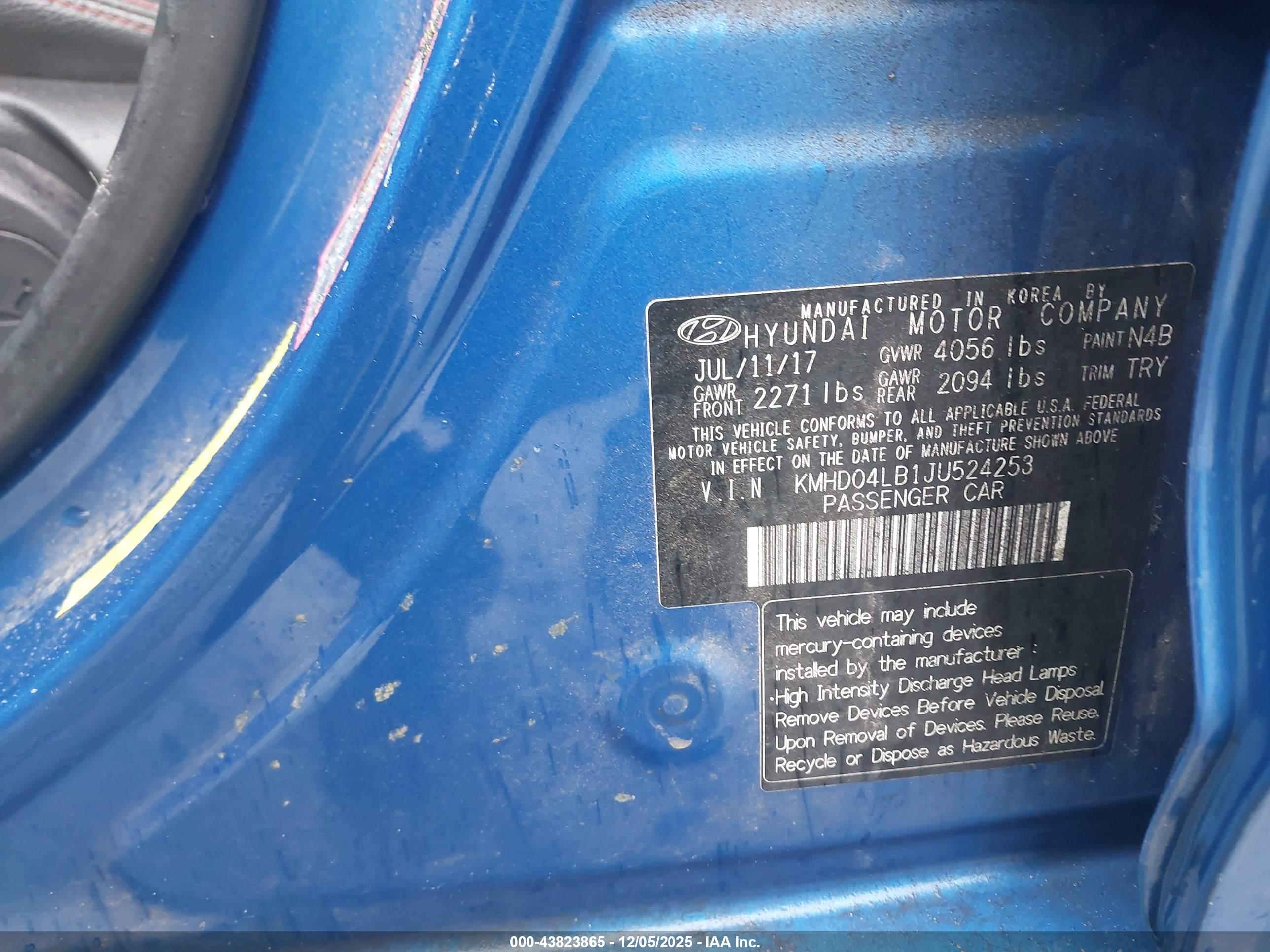 HYUNDAI ELANTRA image 9