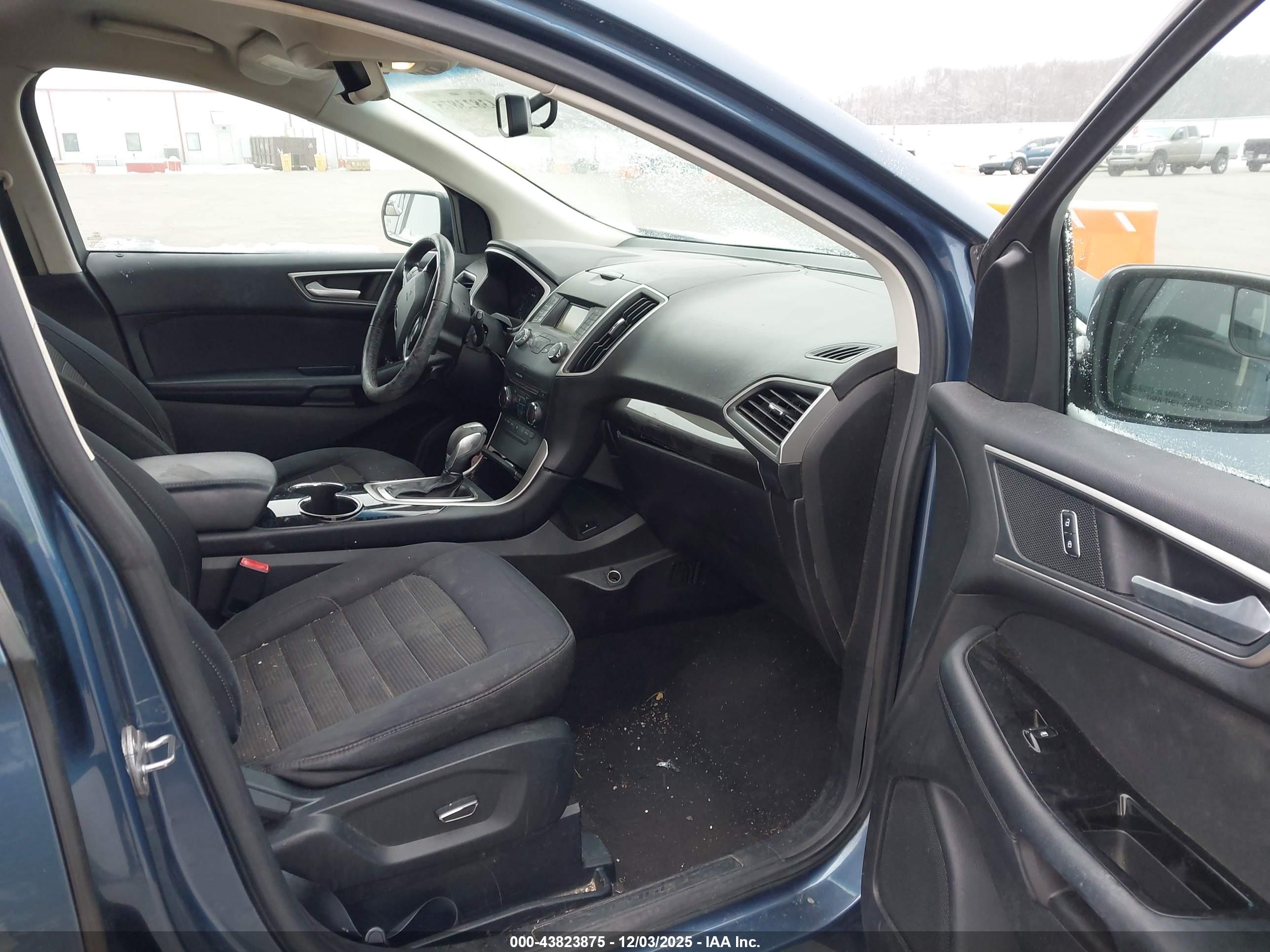 FORD EDGE image 5