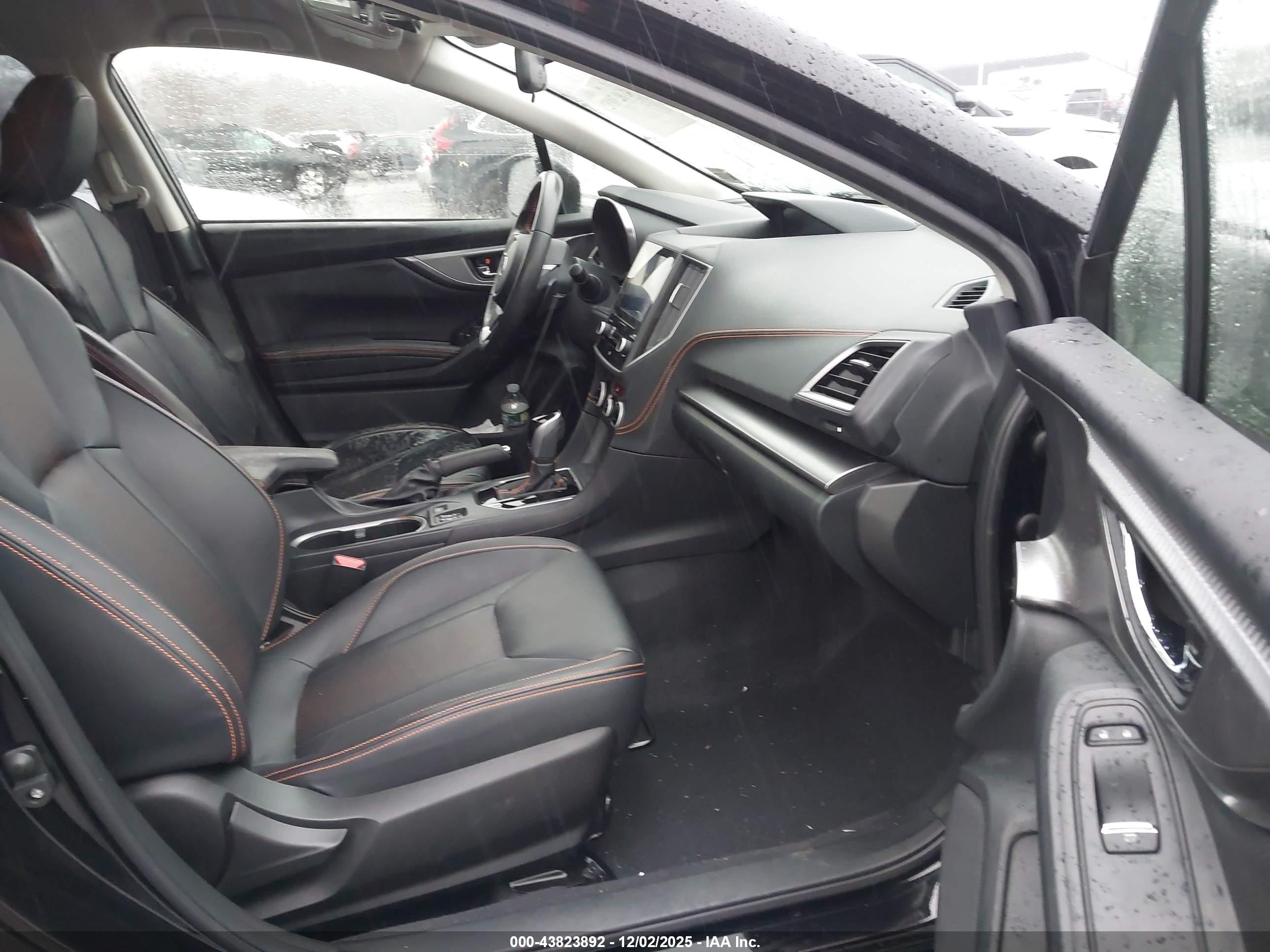 SUBARU CROSSTREK image 5