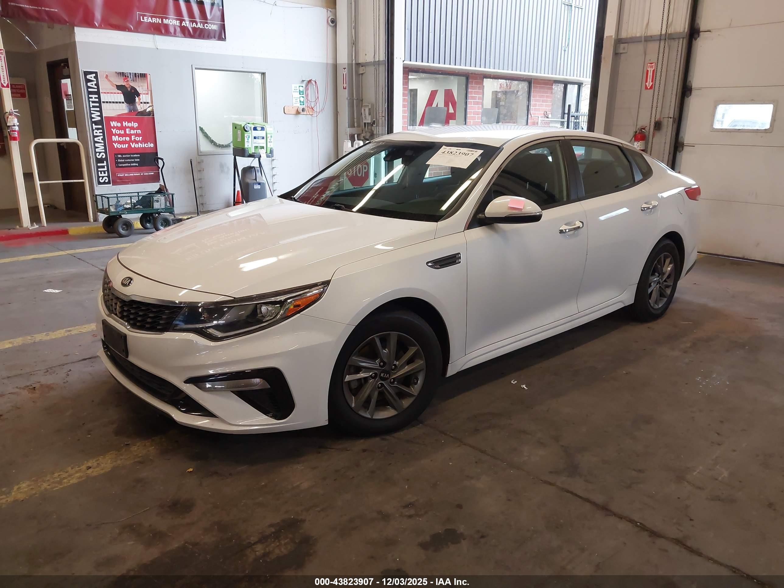 KIA OPTIMA image 2