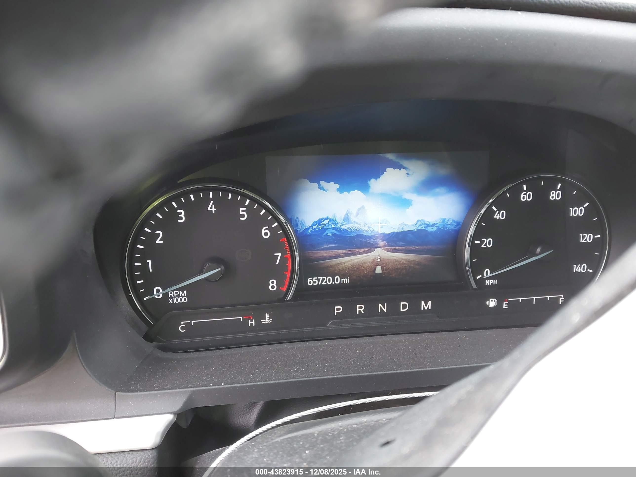 FORD EXPLORER image 7