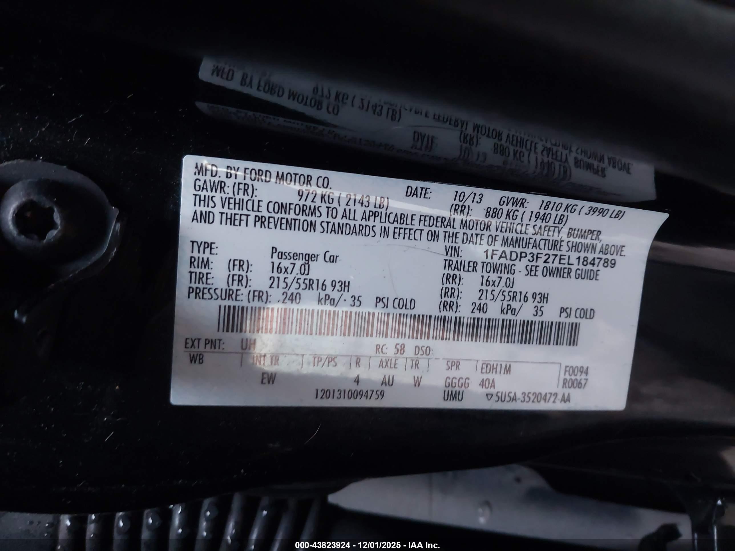 FORD FOCUS image 9