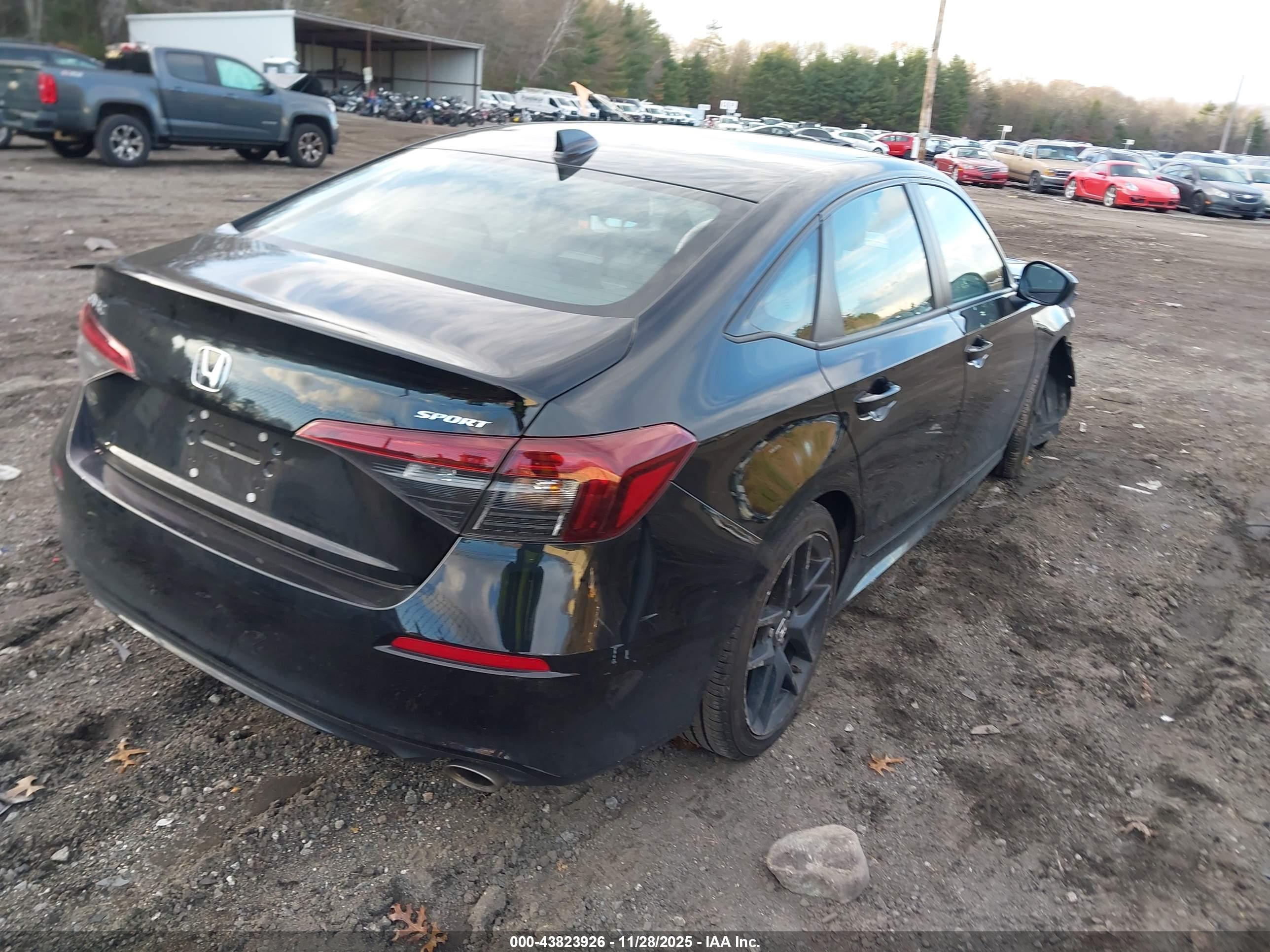 HONDA CIVIC image 4