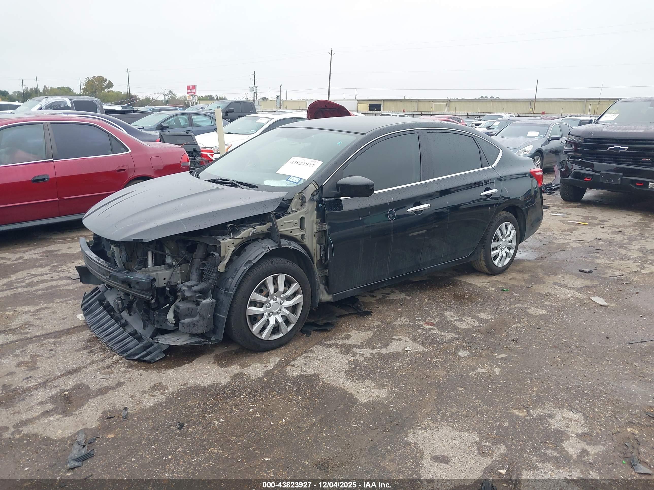 NISSAN SENTRA image 2