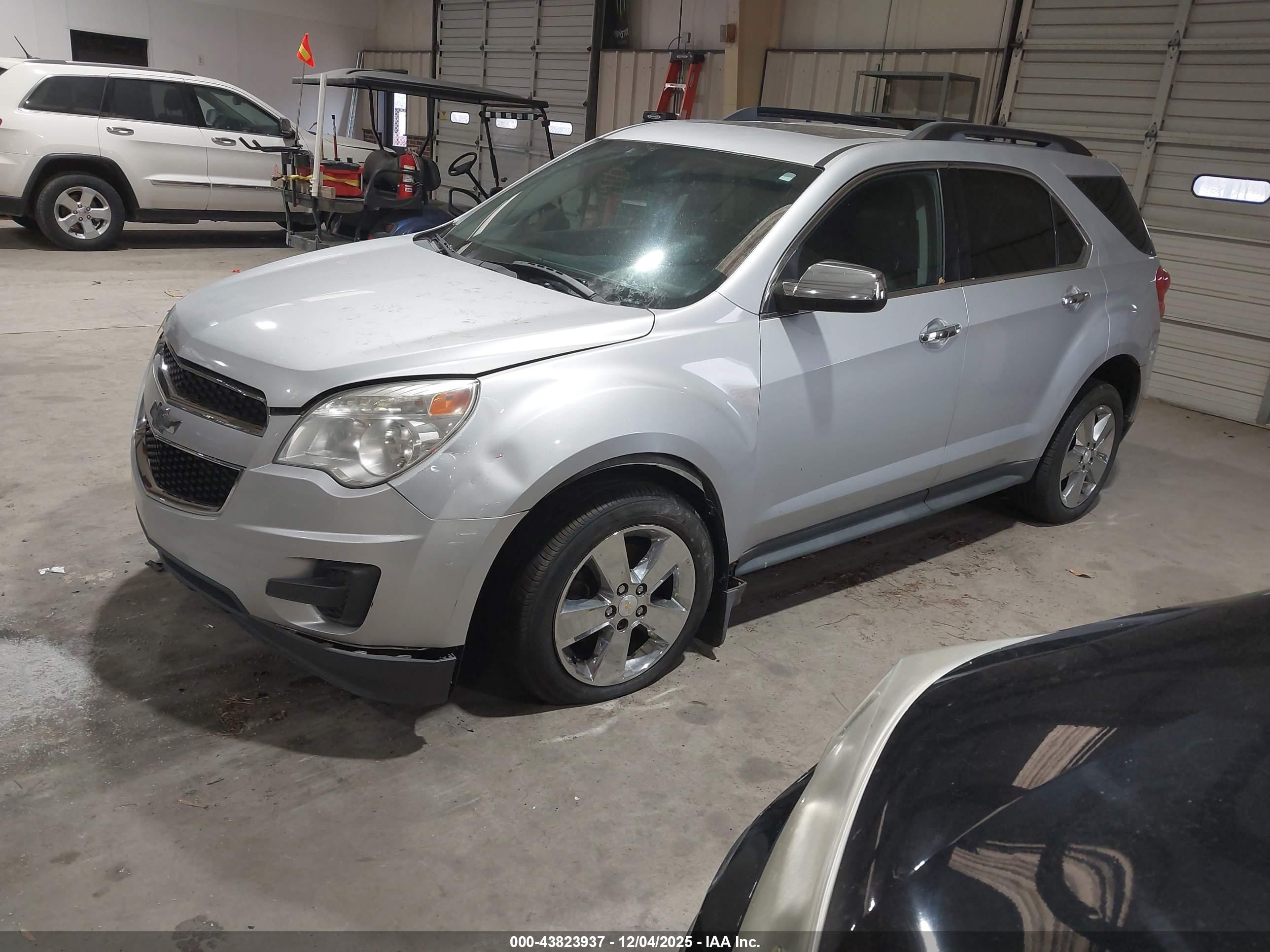 CHEVROLET EQUINOX image 2