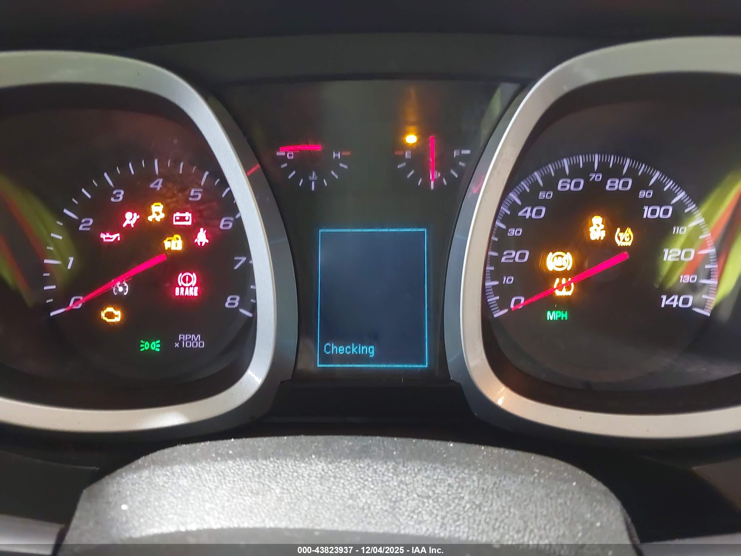 CHEVROLET EQUINOX image 7