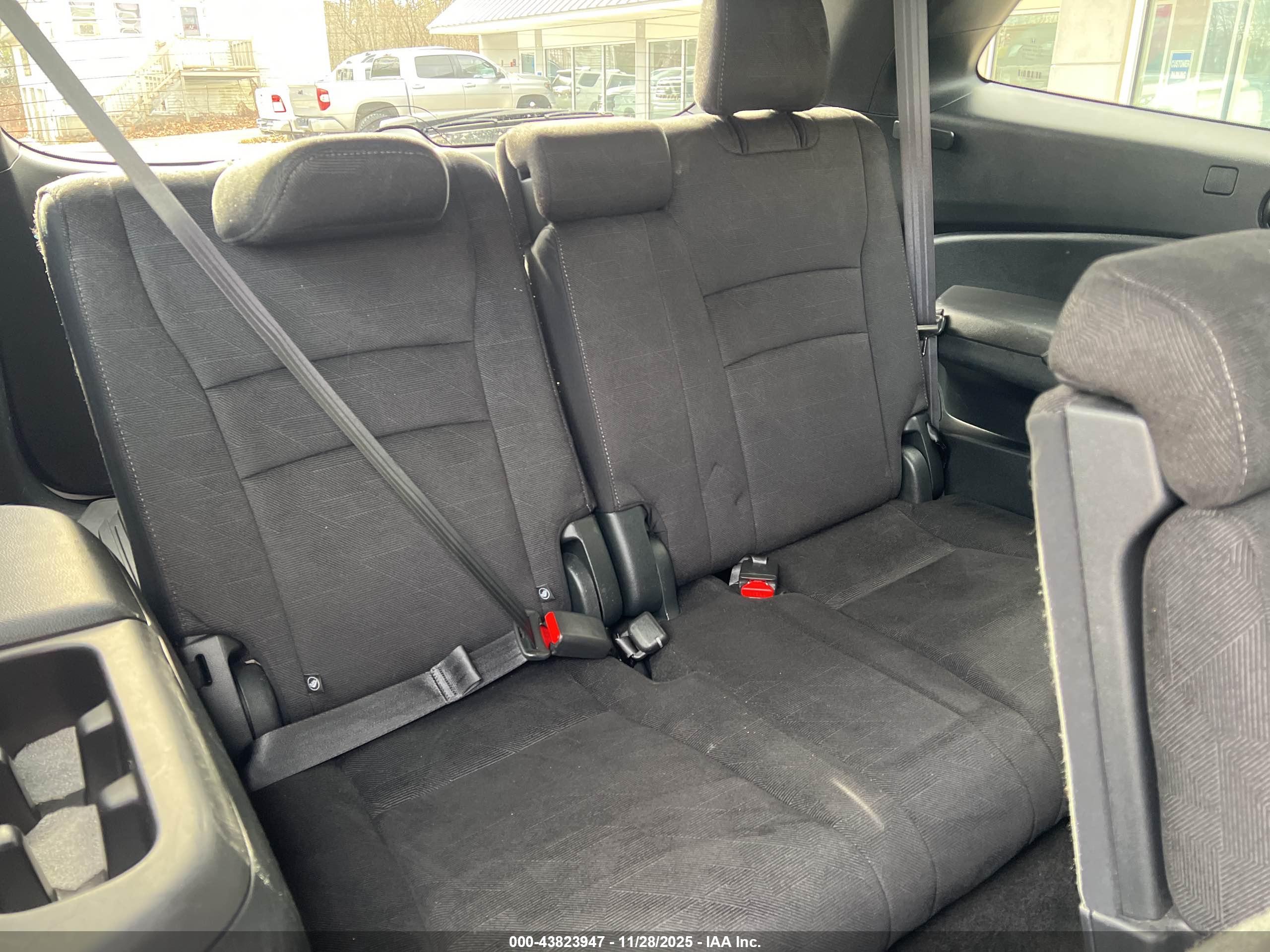 HONDA PILOT image 6