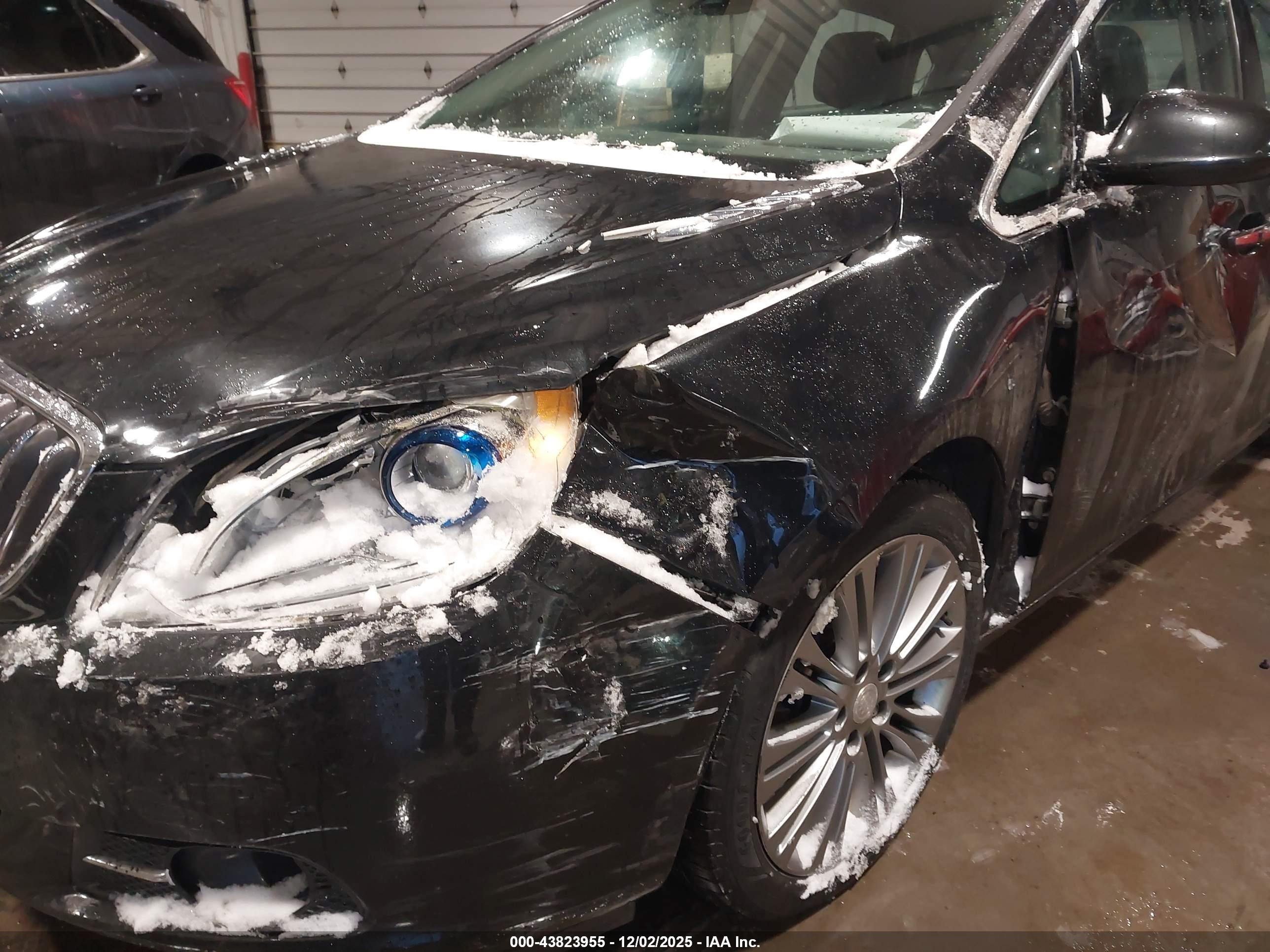 BUICK VERANO image 6