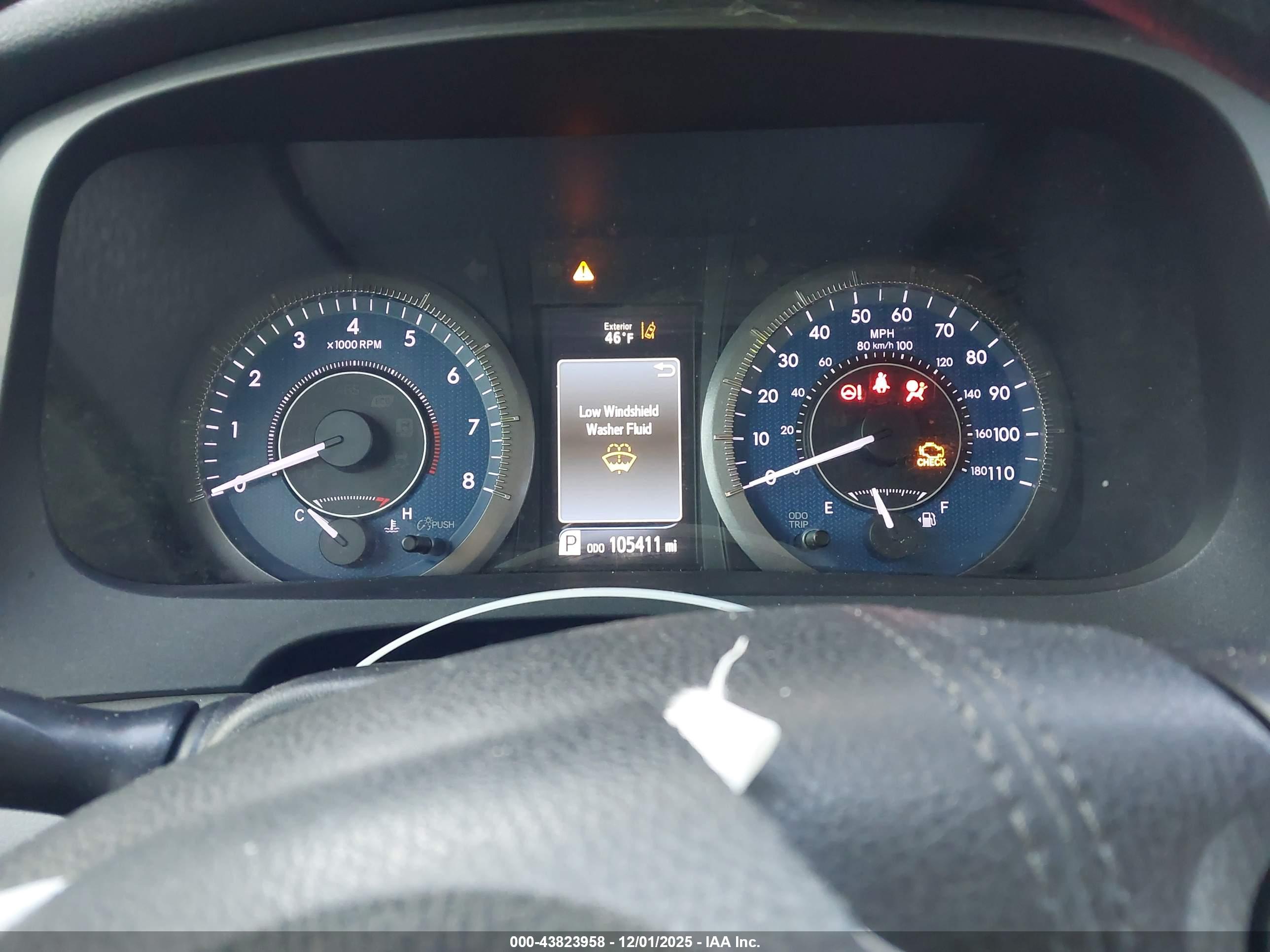TOYOTA SIENNA image 7