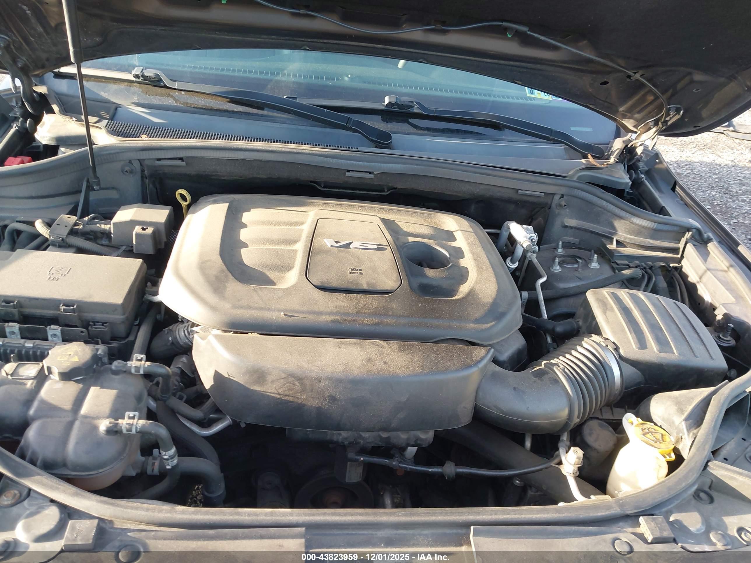 JEEP GRAND image 10