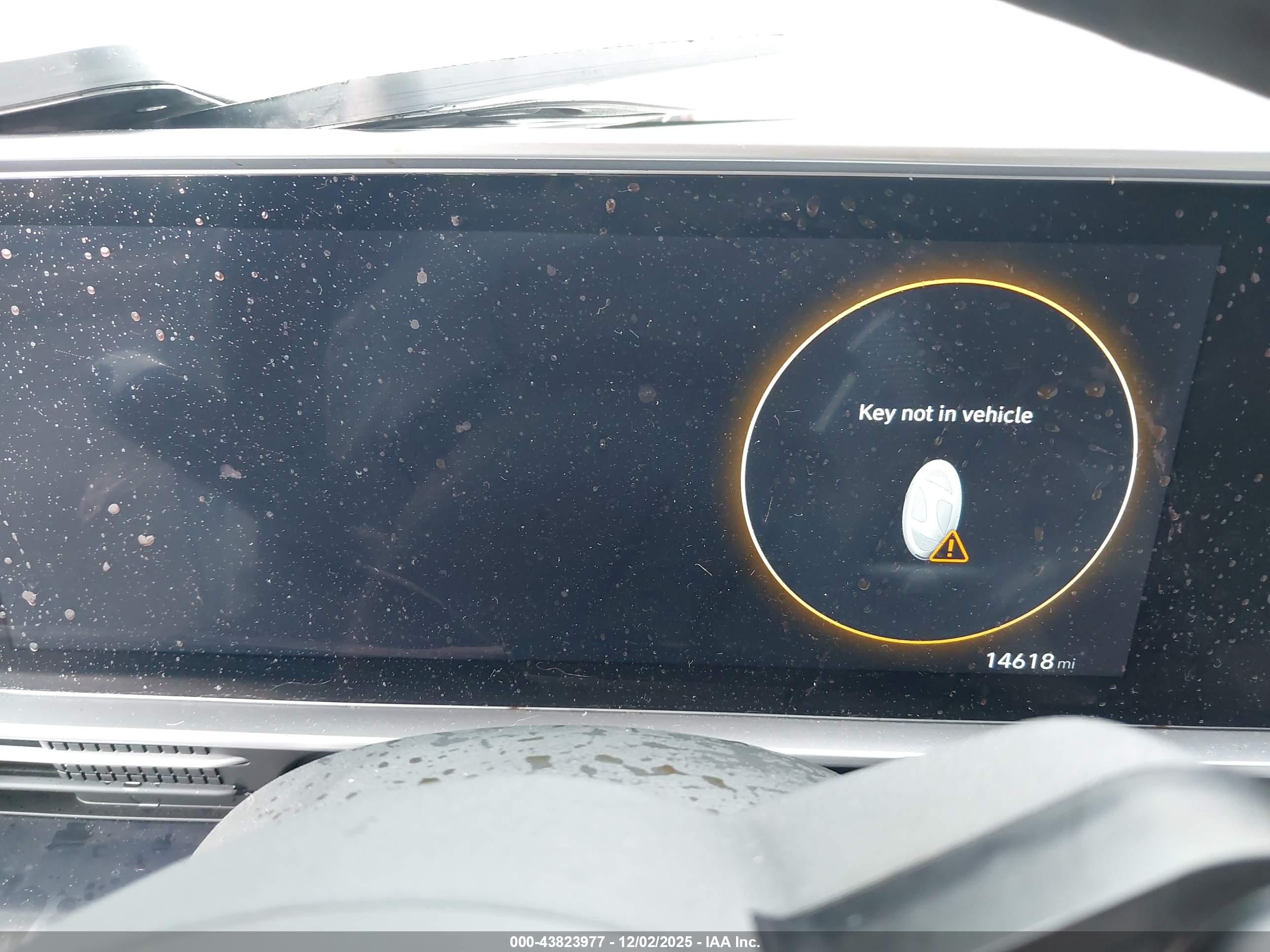 HYUNDAI IONIQ image 7