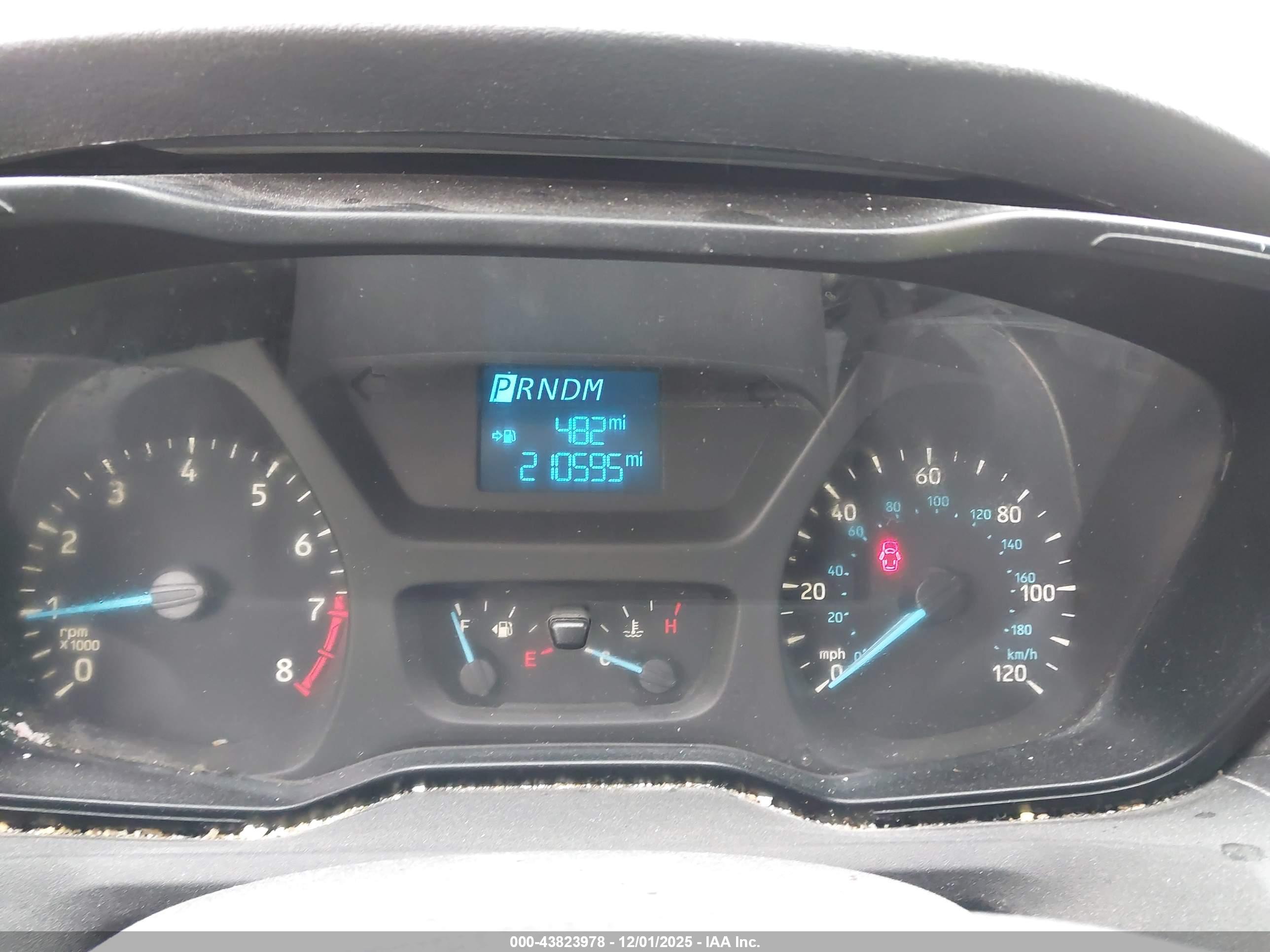 FORD TRANSIT-250 image 7