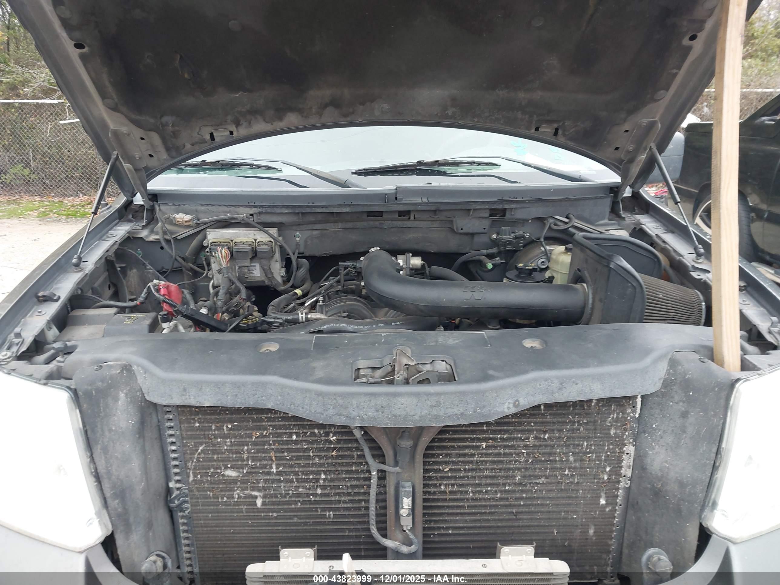 FORD F-150 image 10
