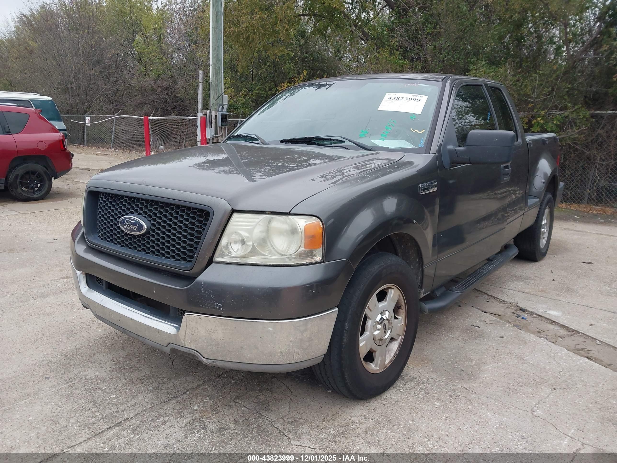 FORD F-150 image 2