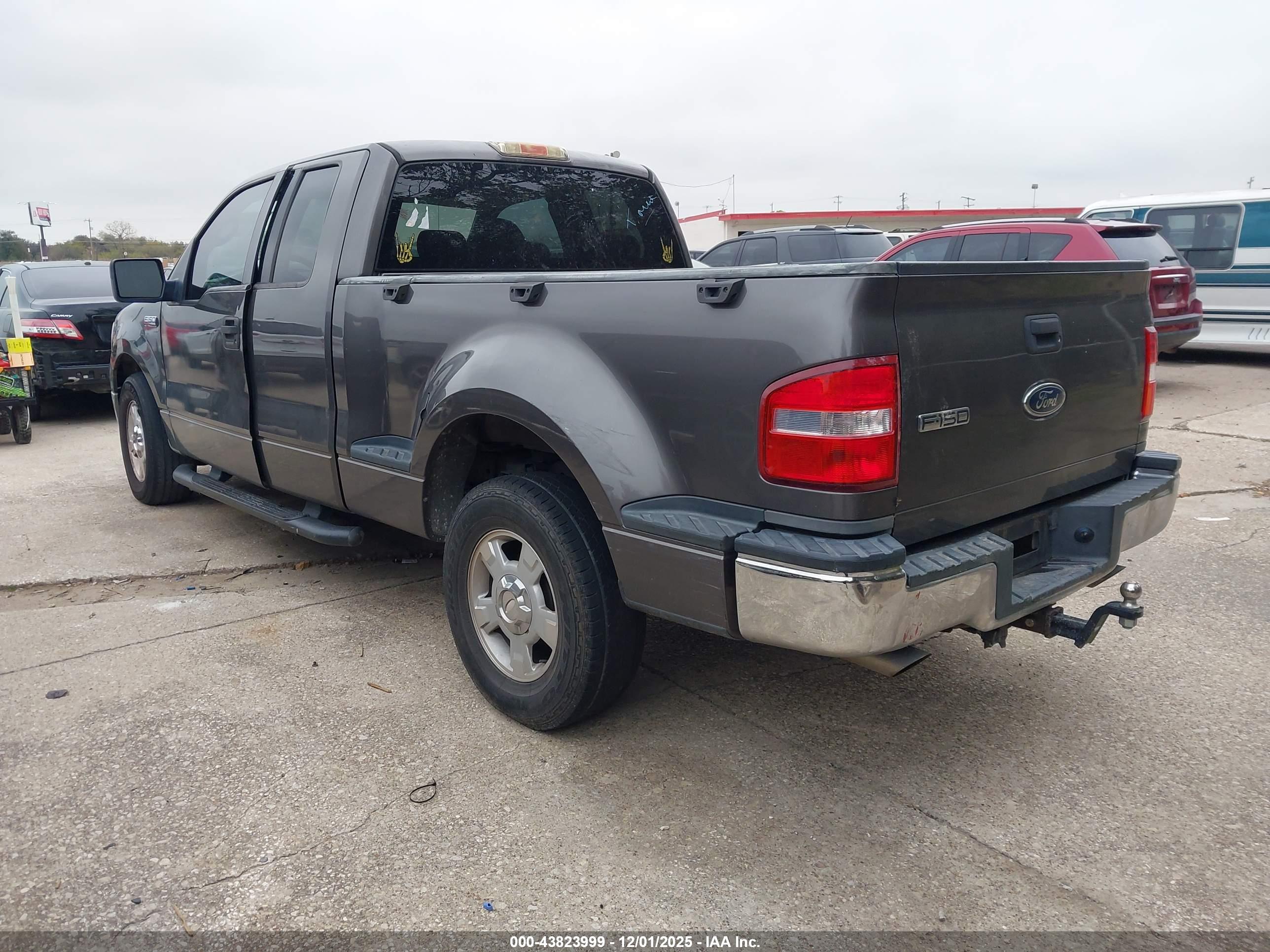FORD F-150 image 3
