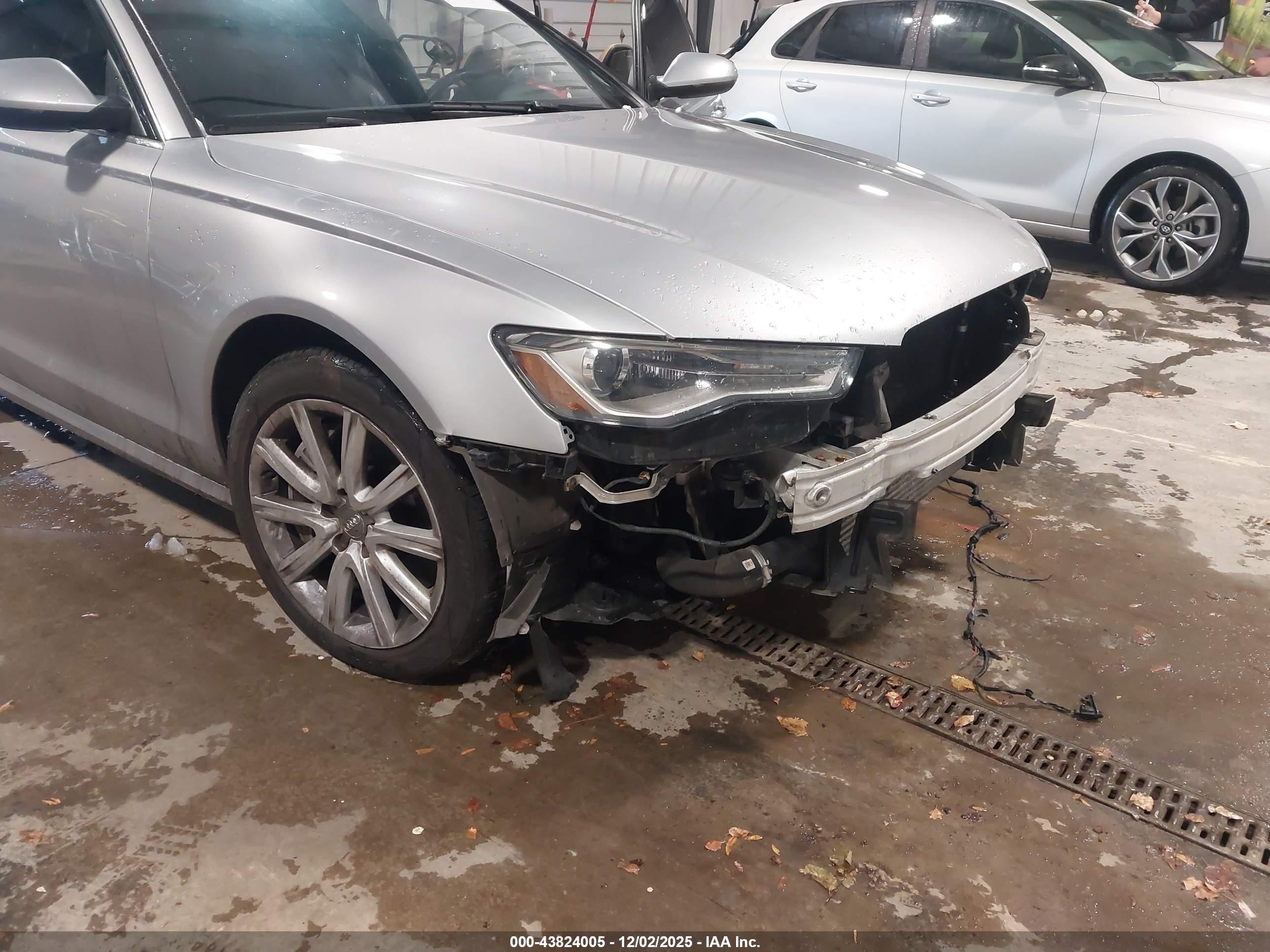 AUDI A6 image 6