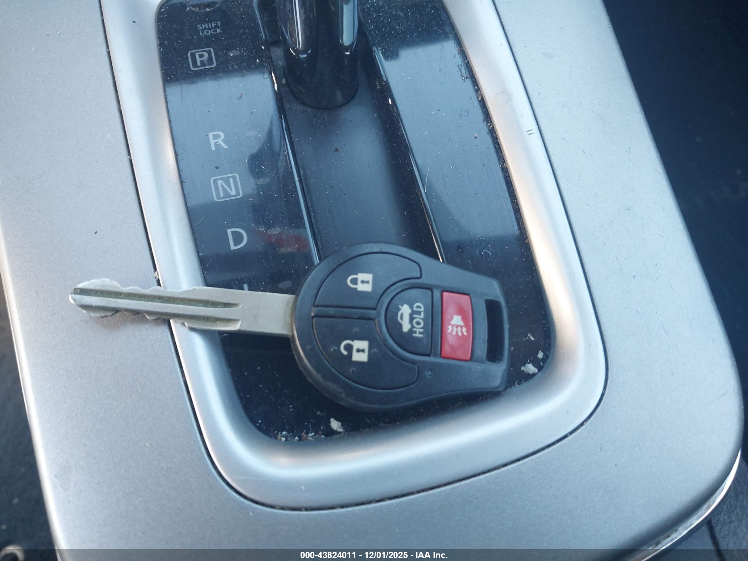 NISSAN SENTRA image 11