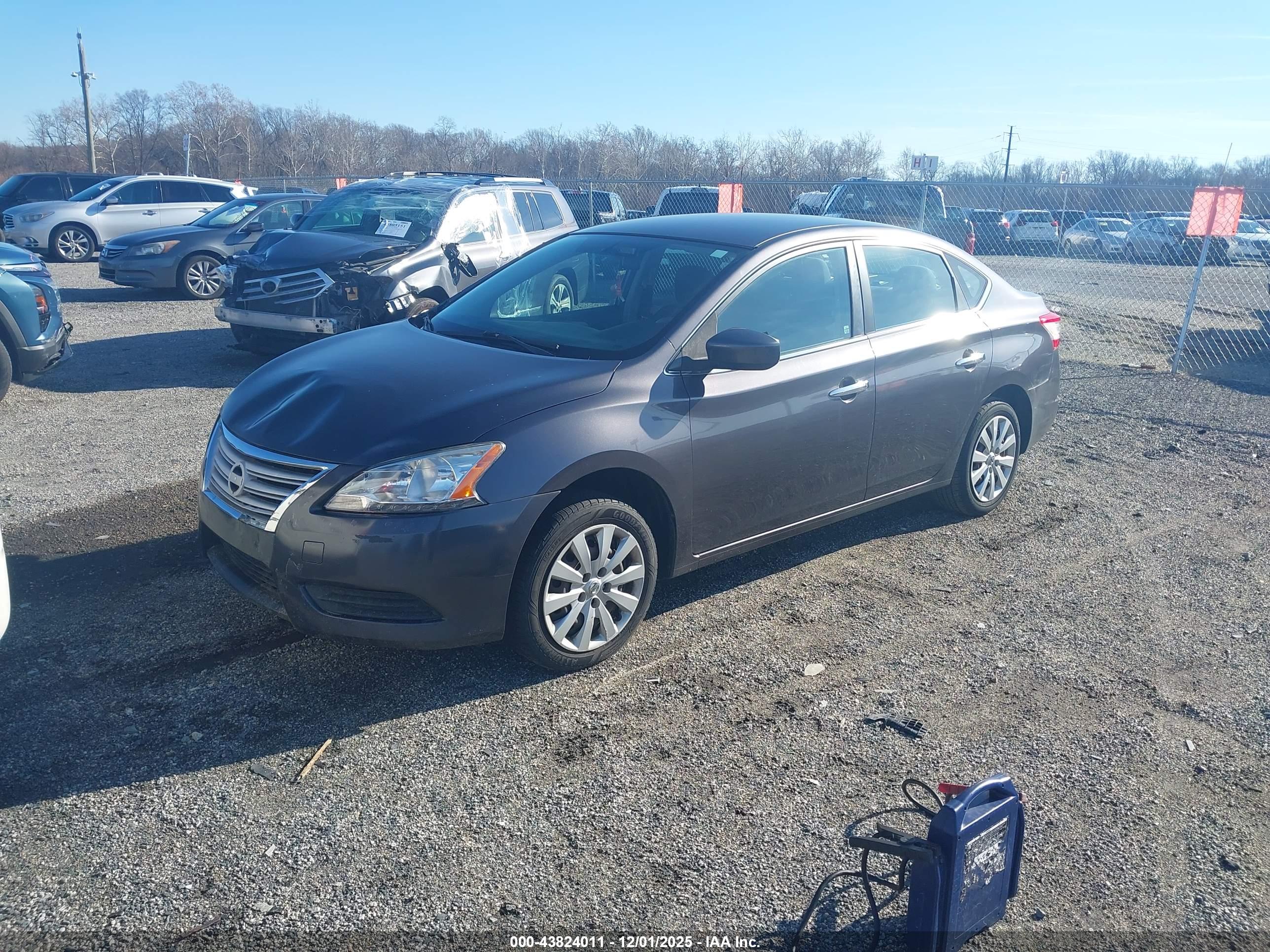 NISSAN SENTRA image 2