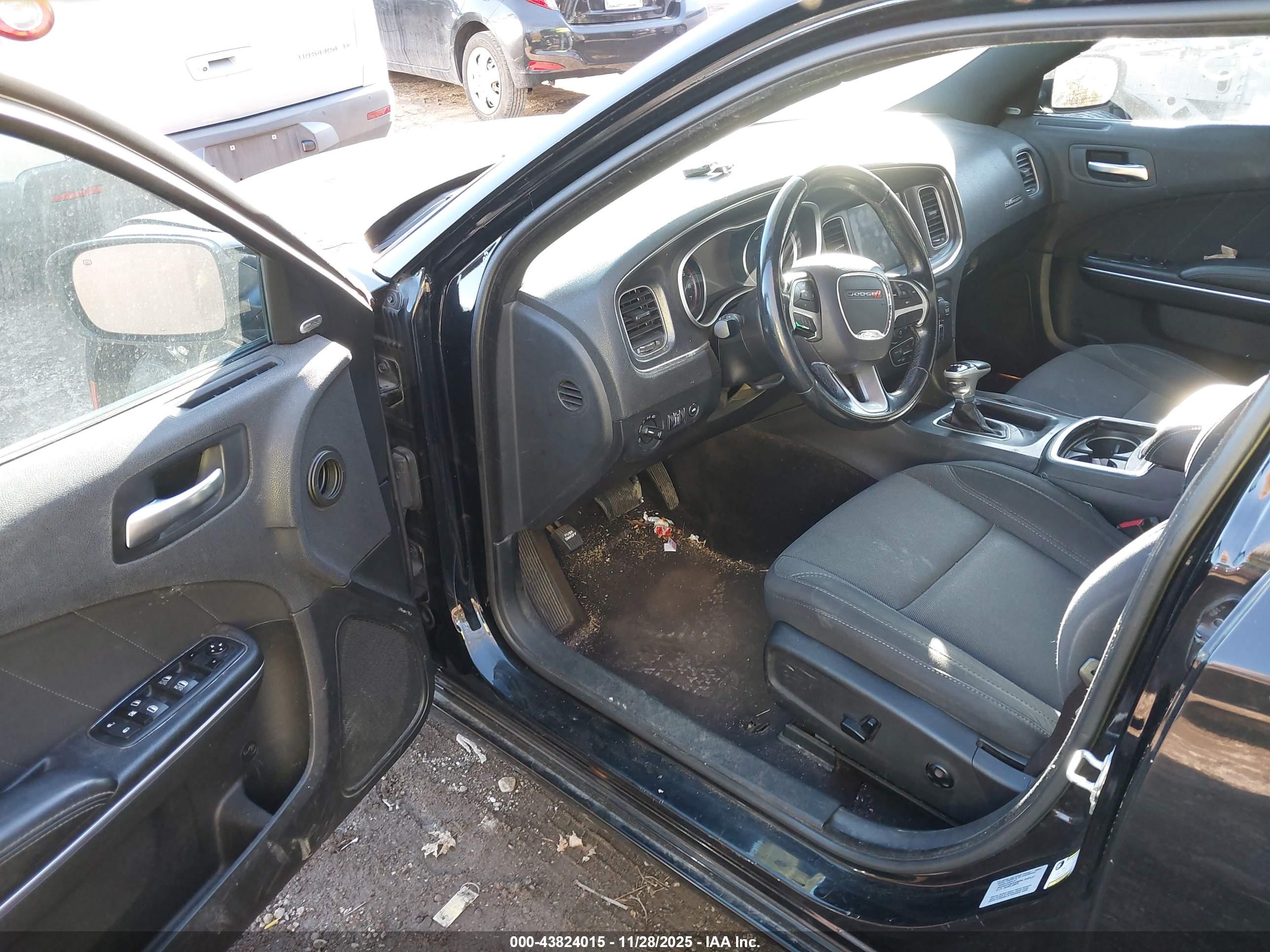 DODGE CHARGER image 5