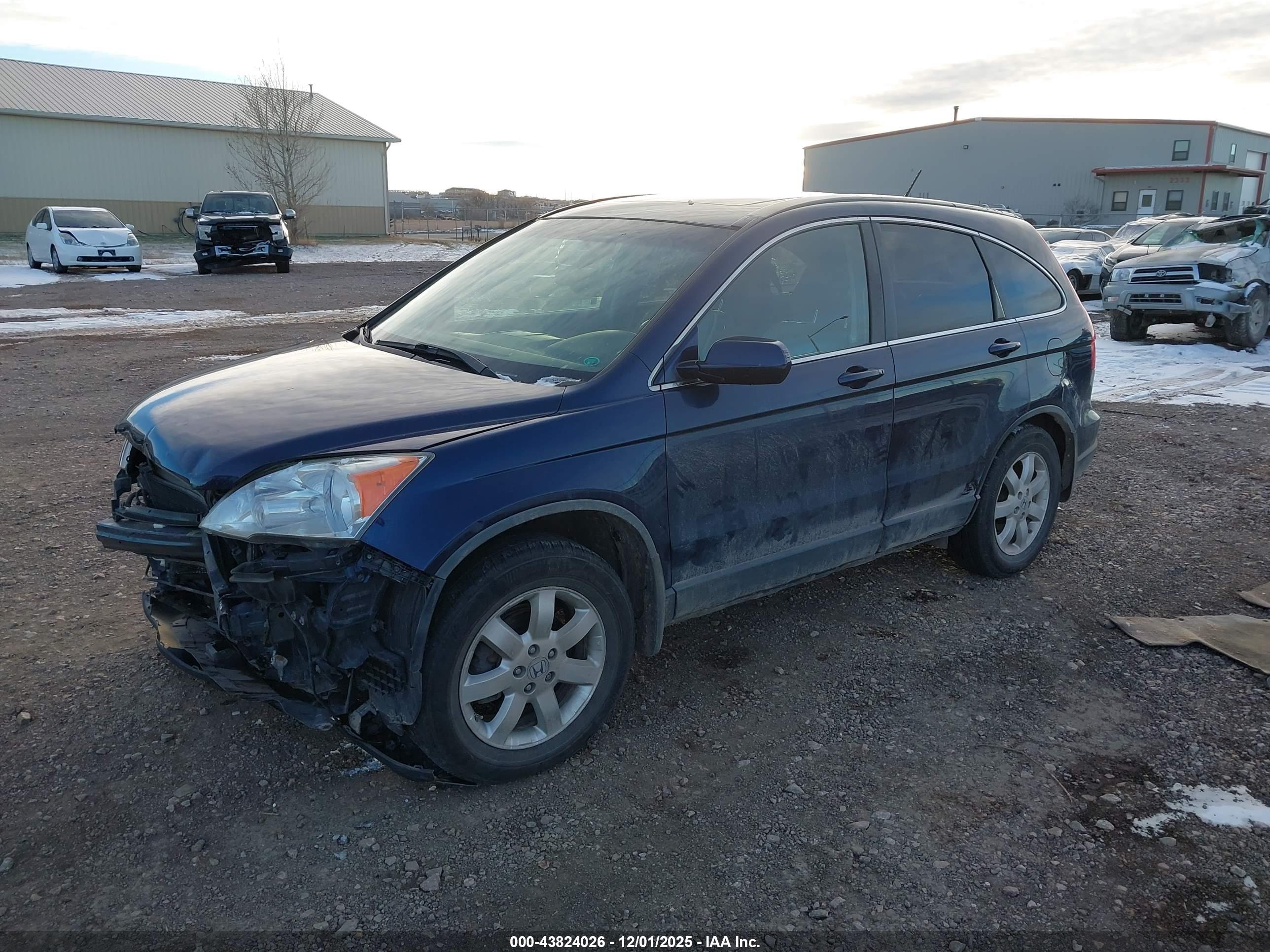 HONDA CR-V image 2