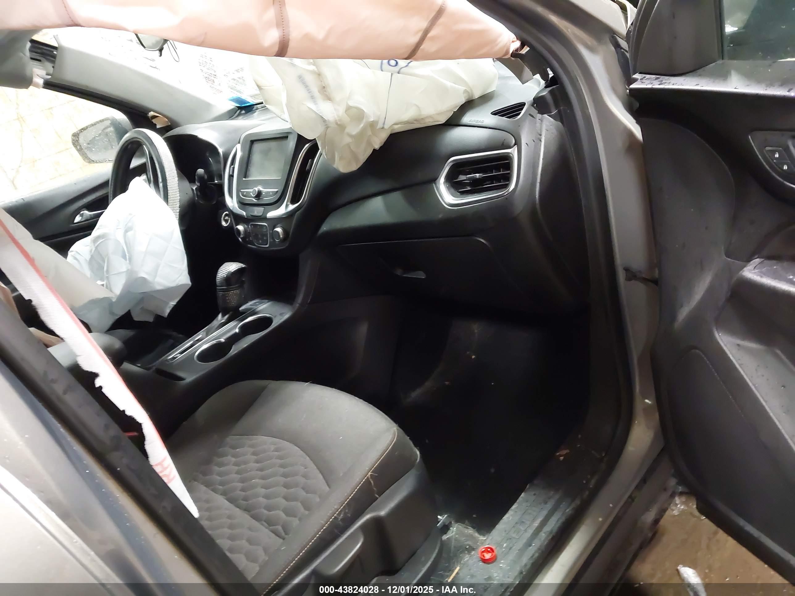 CHEVROLET EQUINOX image 5