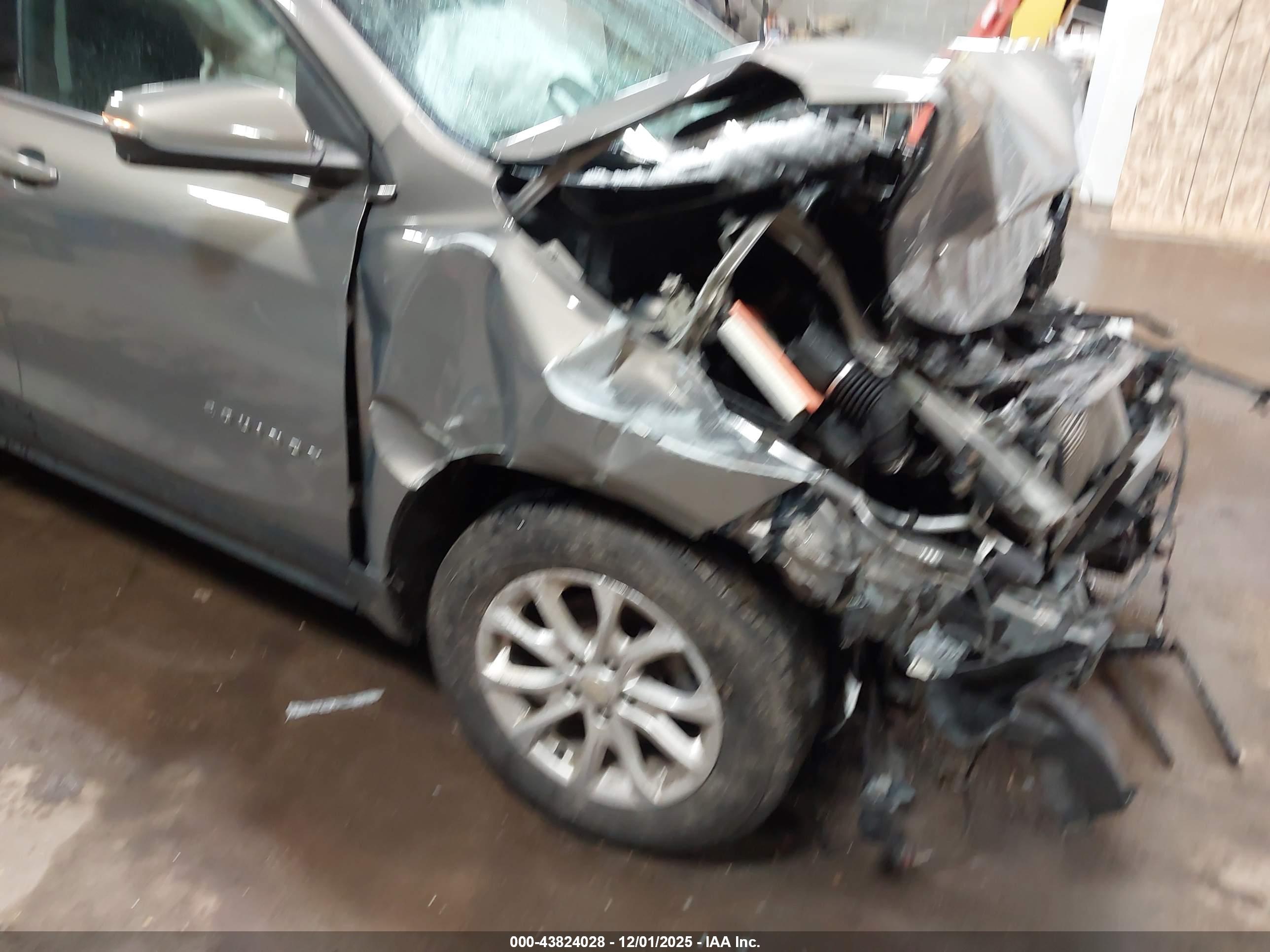CHEVROLET EQUINOX image 6