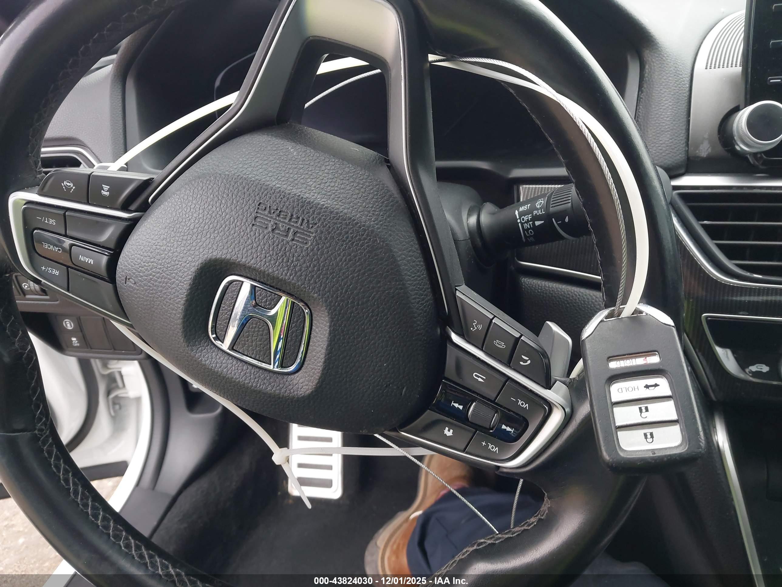 HONDA ACCORD image 11