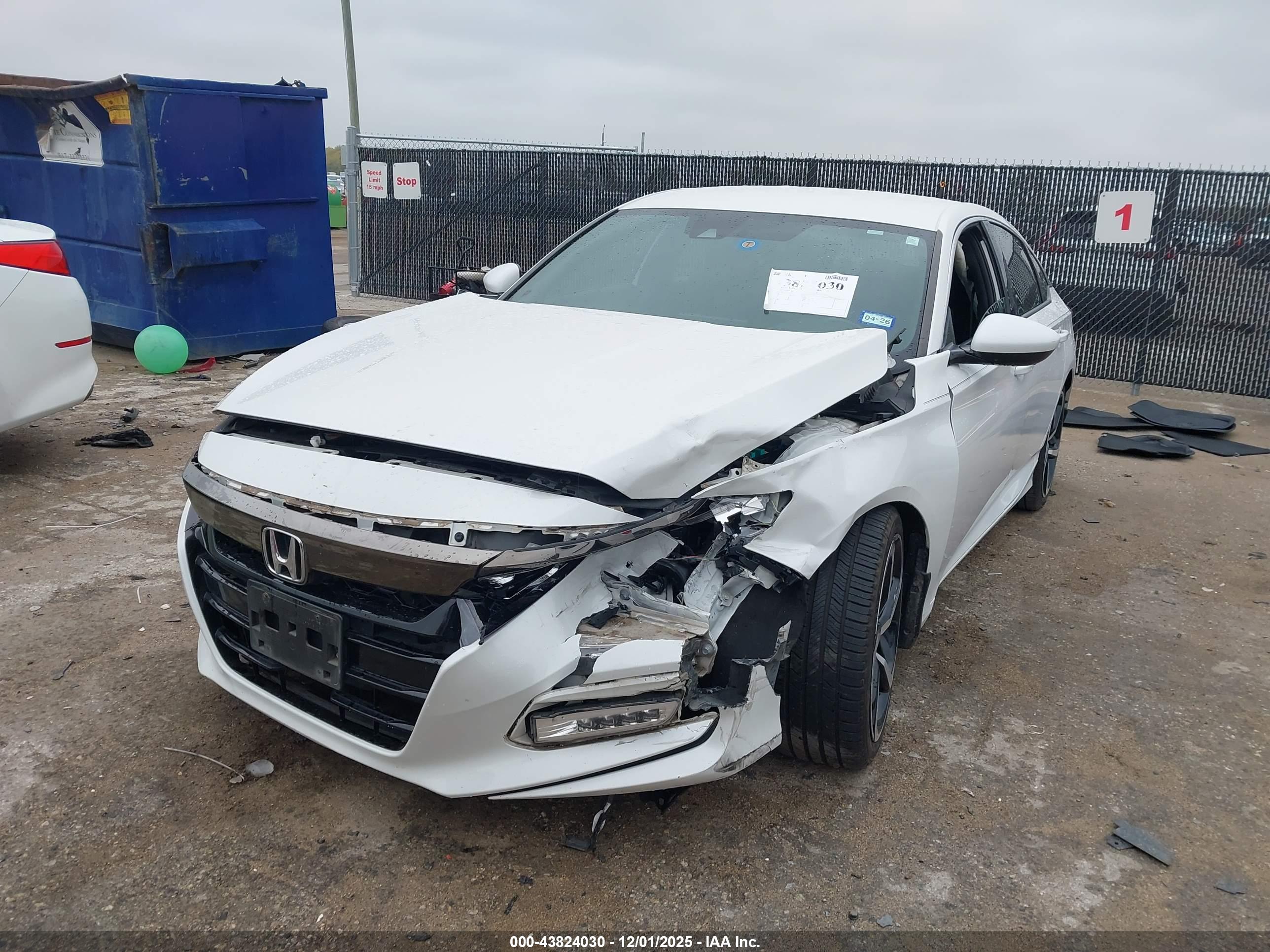 HONDA ACCORD image 2